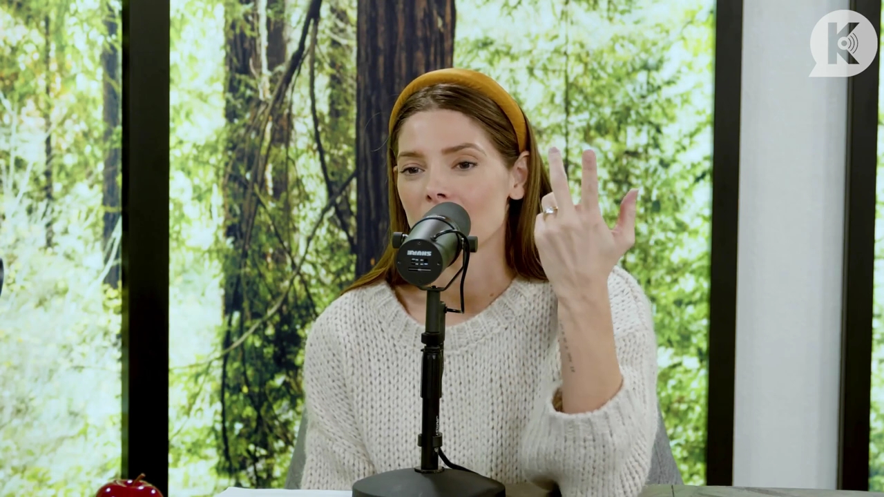 Ashley-Greene-dot-nl_TheTwilightEffect-TwiliightRewatchtPart2of3-0834.jpg Ashley-Greene-dot-nl_TheTwilightEffect-TwiliightRewatchtPart2of3-0834.jpg