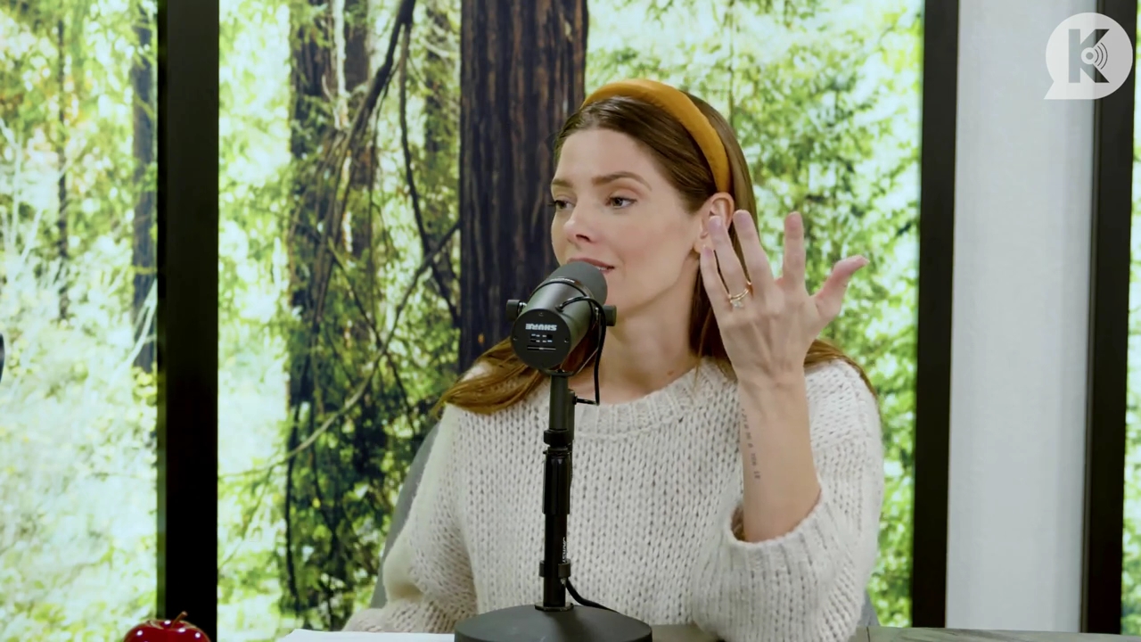 Ashley-Greene-dot-nl_TheTwilightEffect-TwiliightRewatchtPart2of3-1056.jpg Ashley-Greene-dot-nl_TheTwilightEffect-TwiliightRewatchtPart2of3-1056.jpg