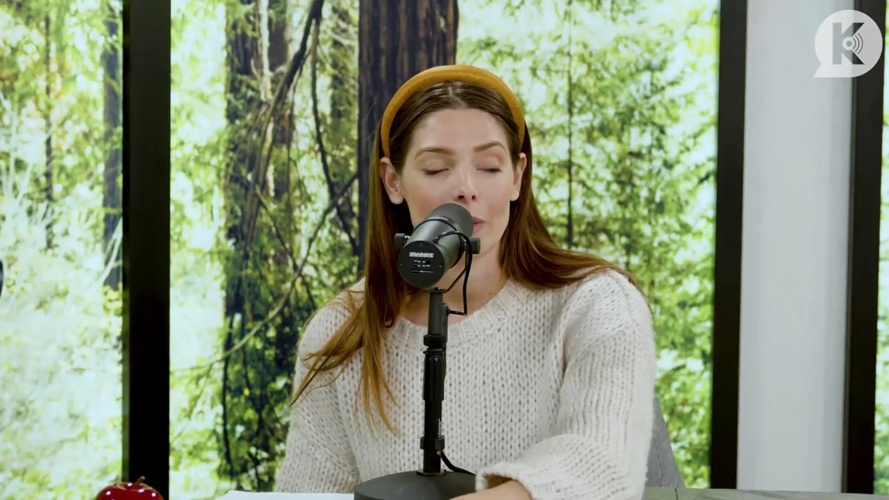 Ashley-Greene-dot-nl_TheTwilightEffect-TwiliightRewatchtPart2of3-1415.jpg Ashley-Greene-dot-nl_TheTwilightEffect-TwiliightRewatchtPart2of3-1415.jpg