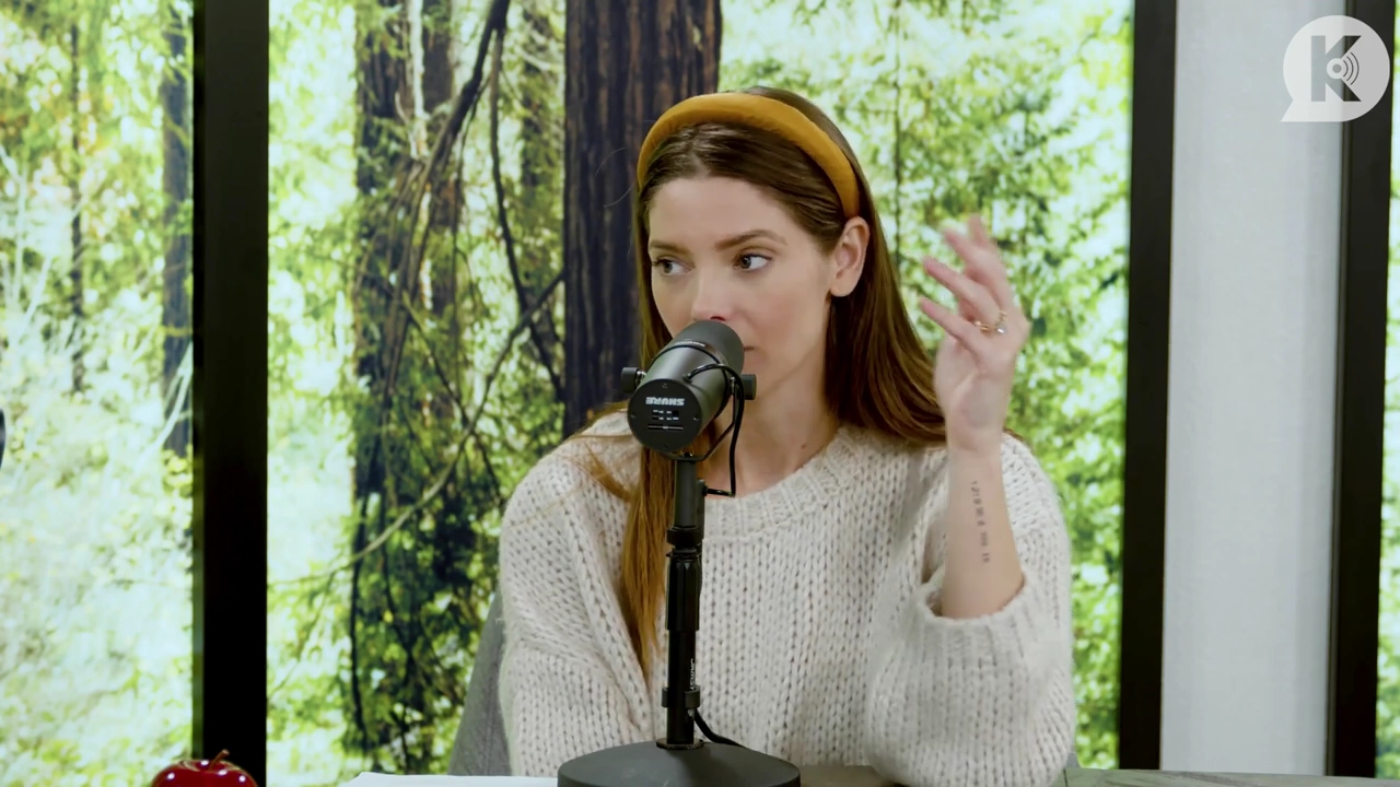 Ashley-Greene-dot-nl_TheTwilightEffect-TwiliightRewatchtPart2of3-1553.jpg Ashley-Greene-dot-nl_TheTwilightEffect-TwiliightRewatchtPart2of3-1553.jpg