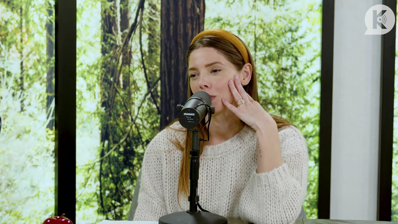 Ashley-Greene-dot-nl_TheTwilightEffect-TwiliightRewatchtPart2of3-1630.jpg Ashley-Greene-dot-nl_TheTwilightEffect-TwiliightRewatchtPart2of3-1630.jpg