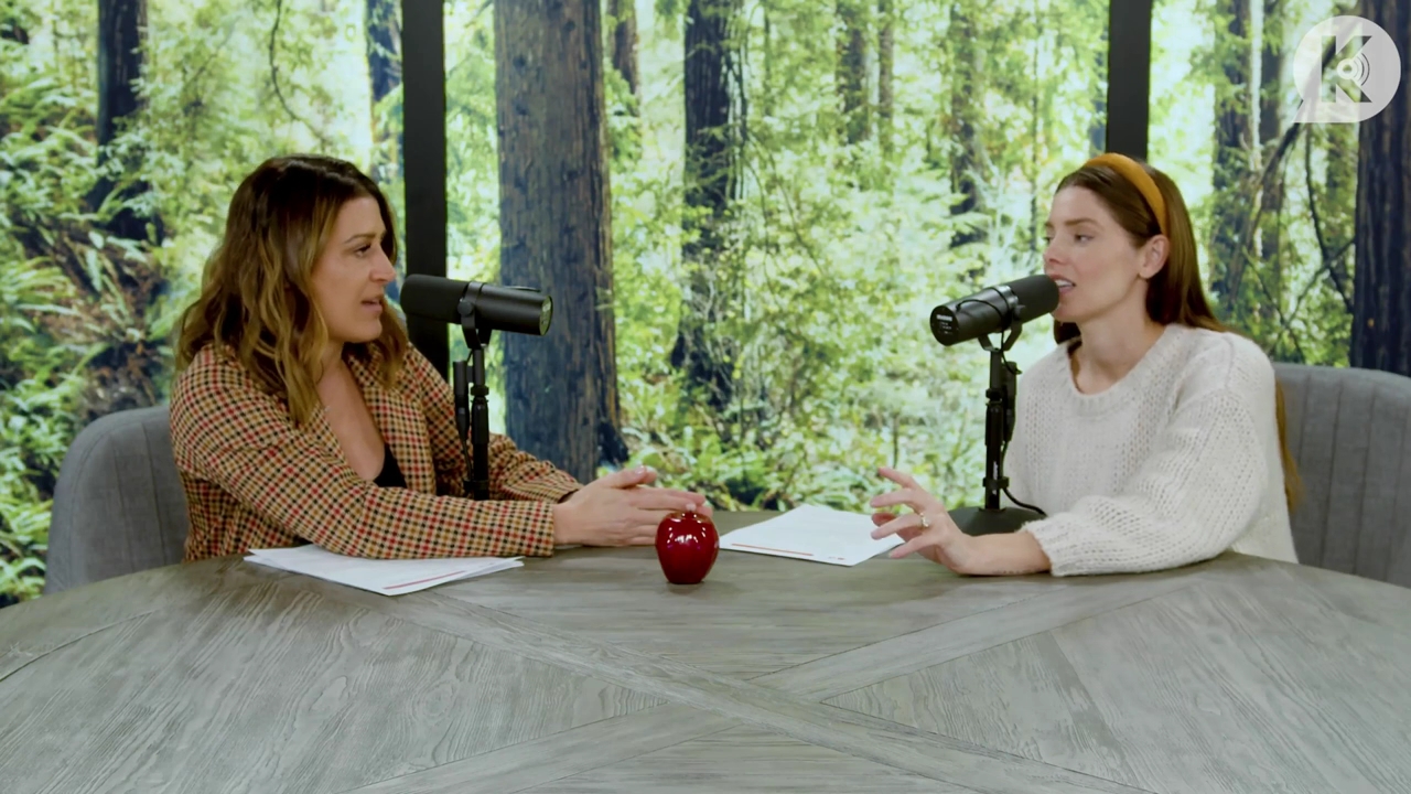 Ashley-Greene-dot-nl_TheTwilightEffect-TwiliightRewatchtPart2of3-1930.jpg Ashley-Greene-dot-nl_TheTwilightEffect-TwiliightRewatchtPart2of3-1930.jpg