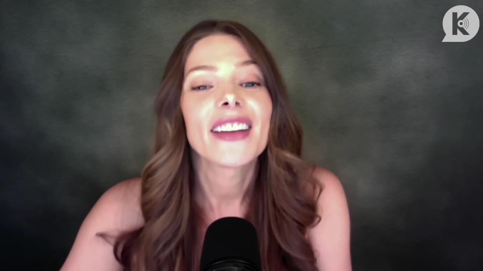 Ashley-Greene-dot-nl_TheTwilightEffect-BreakingDawnPart1RewatchPart2of3-0040.jpg Ashley-Greene-dot-nl_TheTwilightEffect-BreakingDawnPart1RewatchPart2of3-0040.jpg