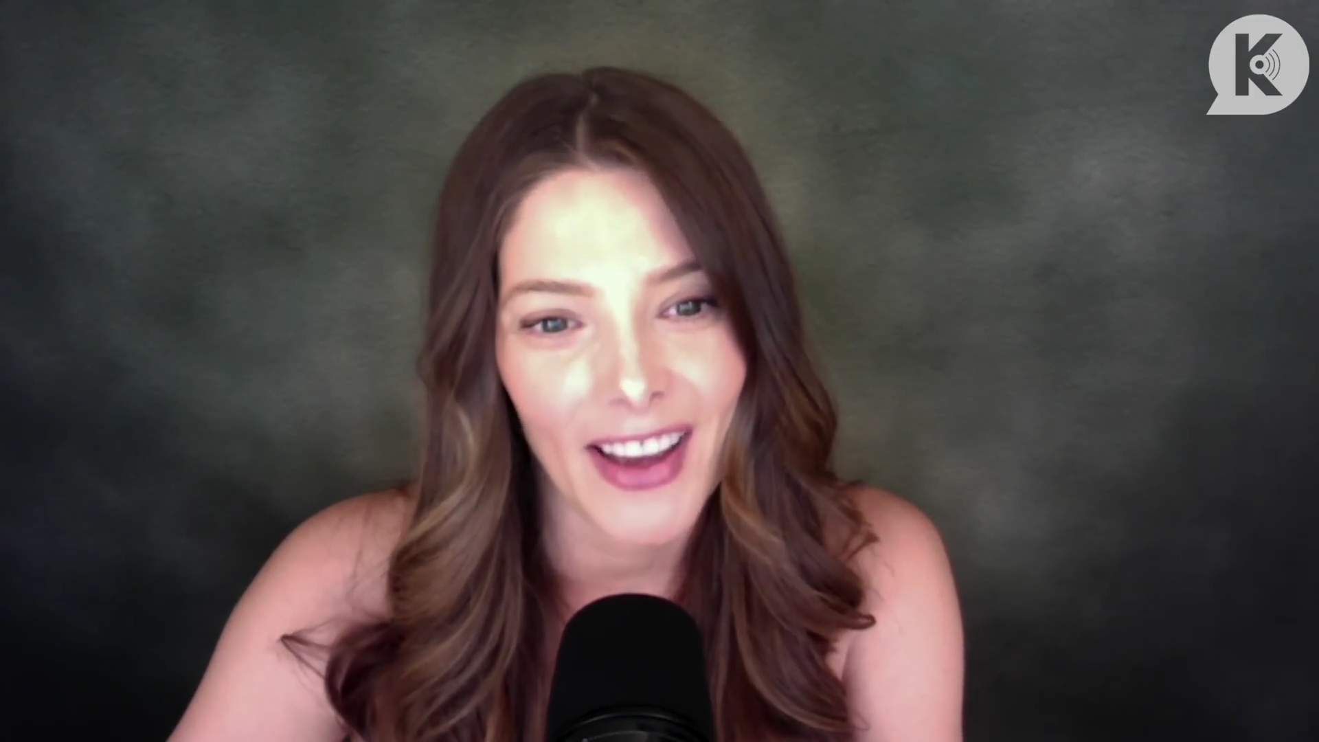 Ashley-Greene-dot-nl_TheTwilightEffect-BreakingDawnPart1RewatchPart2of3-0045.jpg Ashley-Greene-dot-nl_TheTwilightEffect-BreakingDawnPart1RewatchPart2of3-0045.jpg