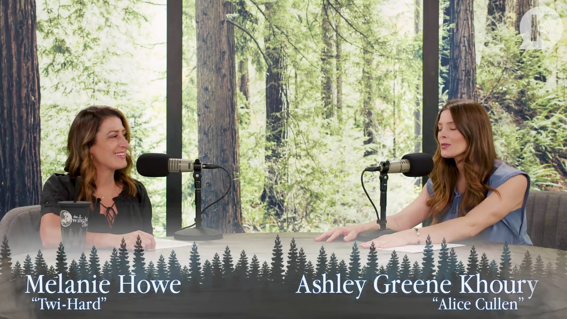 Ashley-Greene-dot-nl_TheTwilightEffect-BreakingDawnPart1RewatchPart2of3-0058.jpg
