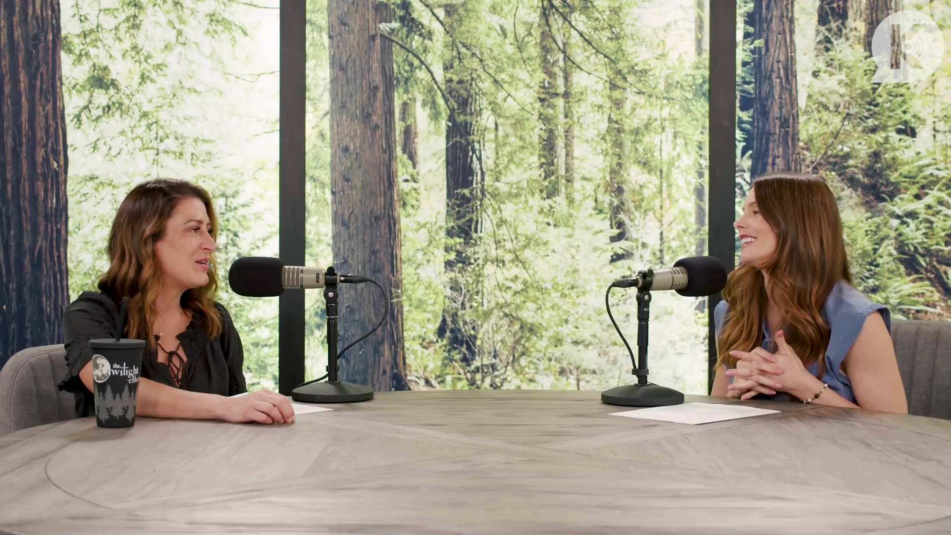 Ashley-Greene-dot-nl_TheTwilightEffect-BreakingDawnPart1RewatchPart2of3-0073.jpg Ashley-Greene-dot-nl_TheTwilightEffect-BreakingDawnPart1RewatchPart2of3-0073.jpg