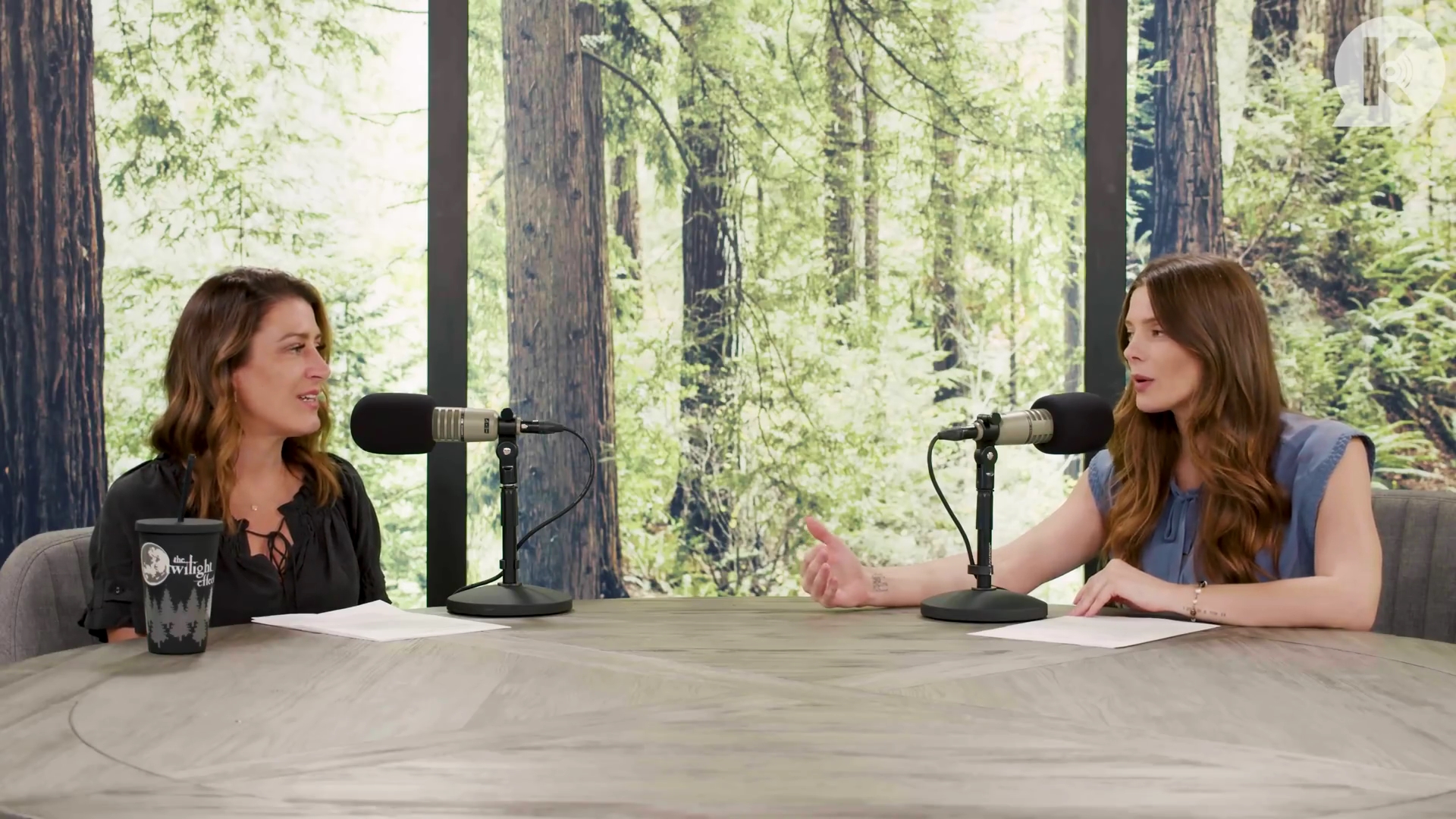 Ashley-Greene-dot-nl_TheTwilightEffect-BreakingDawnPart1RewatchPart2of3-0090.jpg Ashley-Greene-dot-nl_TheTwilightEffect-BreakingDawnPart1RewatchPart2of3-0090.jpg