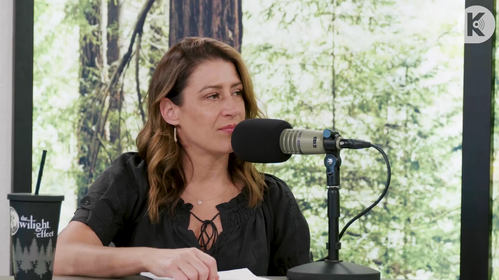 Ashley-Greene-dot-nl_TheTwilightEffect-BreakingDawnPart1RewatchPart2of3-0135.jpg Ashley-Greene-dot-nl_TheTwilightEffect-BreakingDawnPart1RewatchPart2of3-0135.jpg