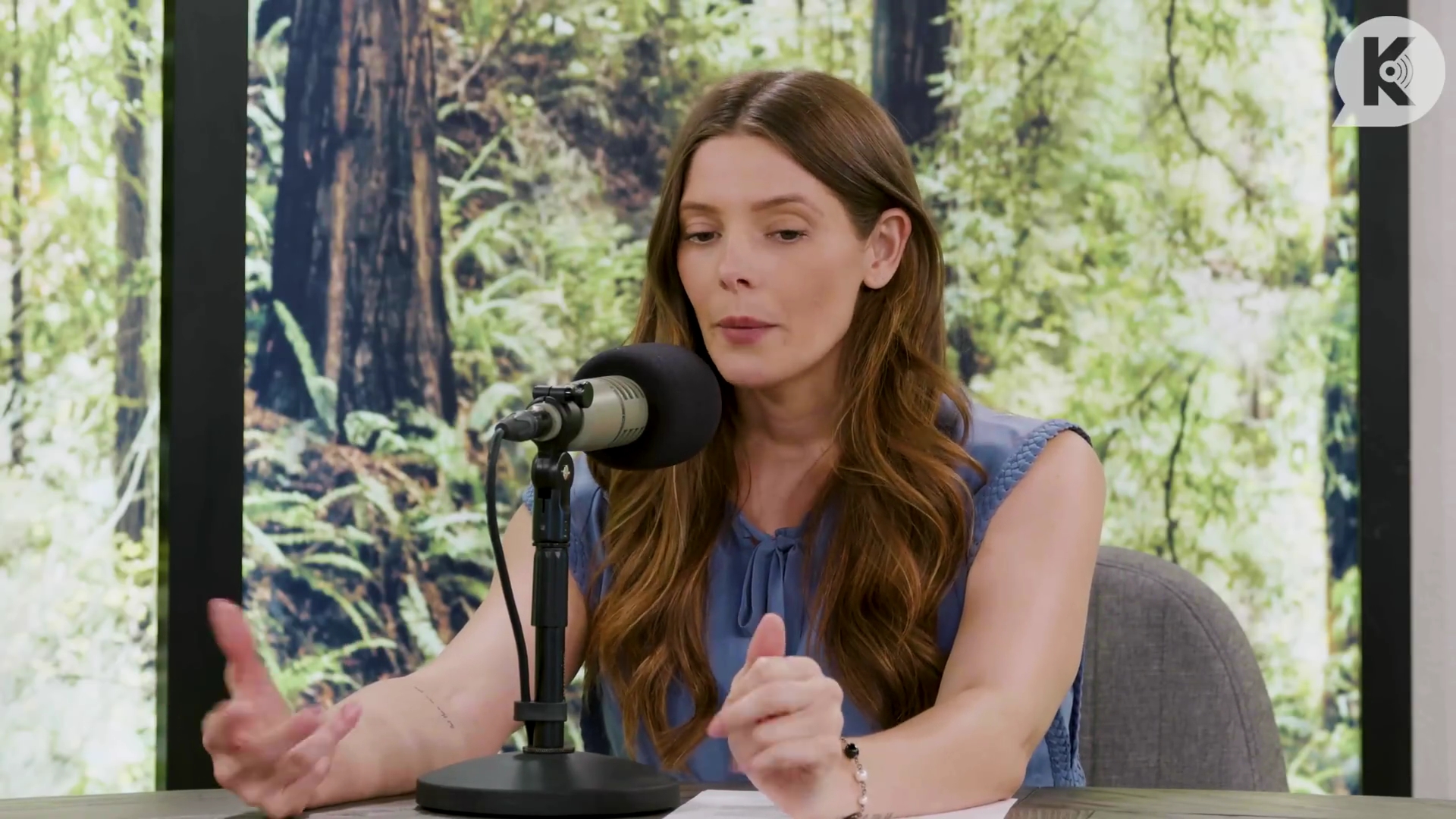 Ashley-Greene-dot-nl_TheTwilightEffect-BreakingDawnPart1RewatchPart2of3-0156.jpg Ashley-Greene-dot-nl_TheTwilightEffect-BreakingDawnPart1RewatchPart2of3-0156.jpg