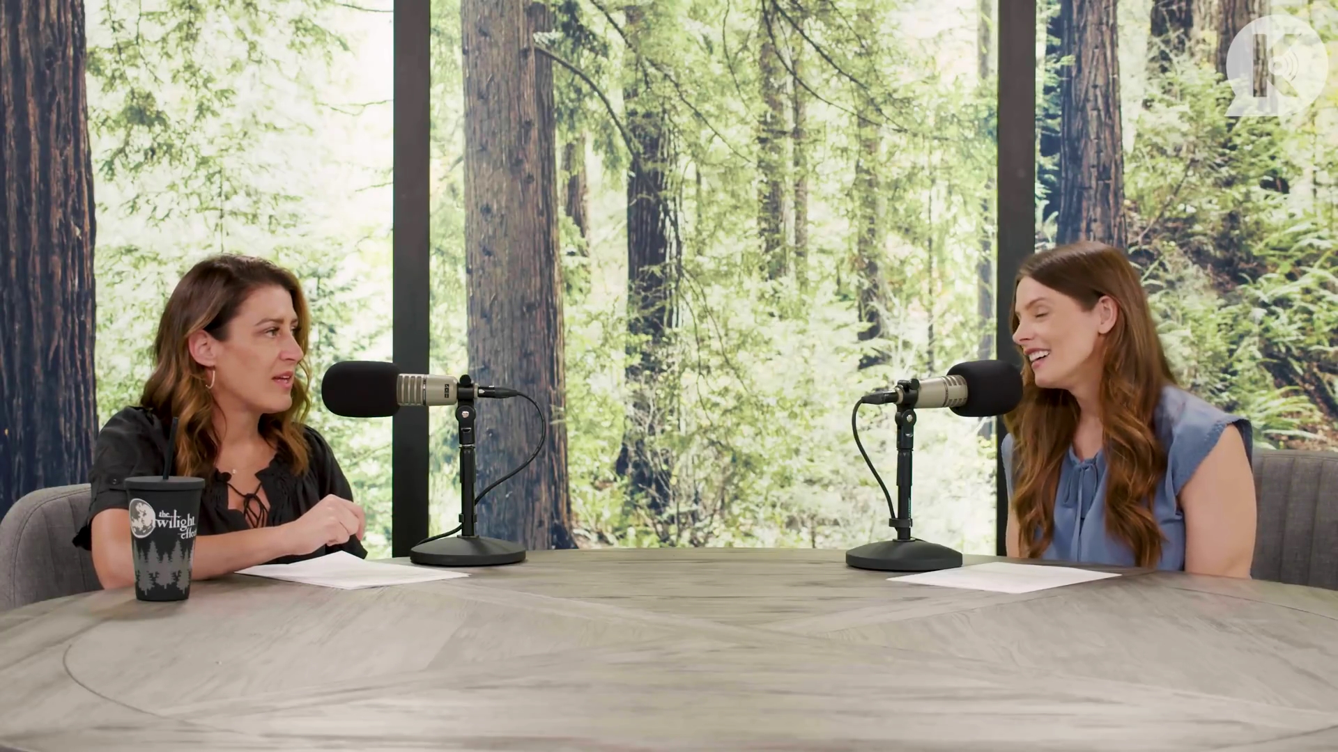 Ashley-Greene-dot-nl_TheTwilightEffect-BreakingDawnPart1RewatchPart2of3-0170.jpg Ashley-Greene-dot-nl_TheTwilightEffect-BreakingDawnPart1RewatchPart2of3-0170.jpg