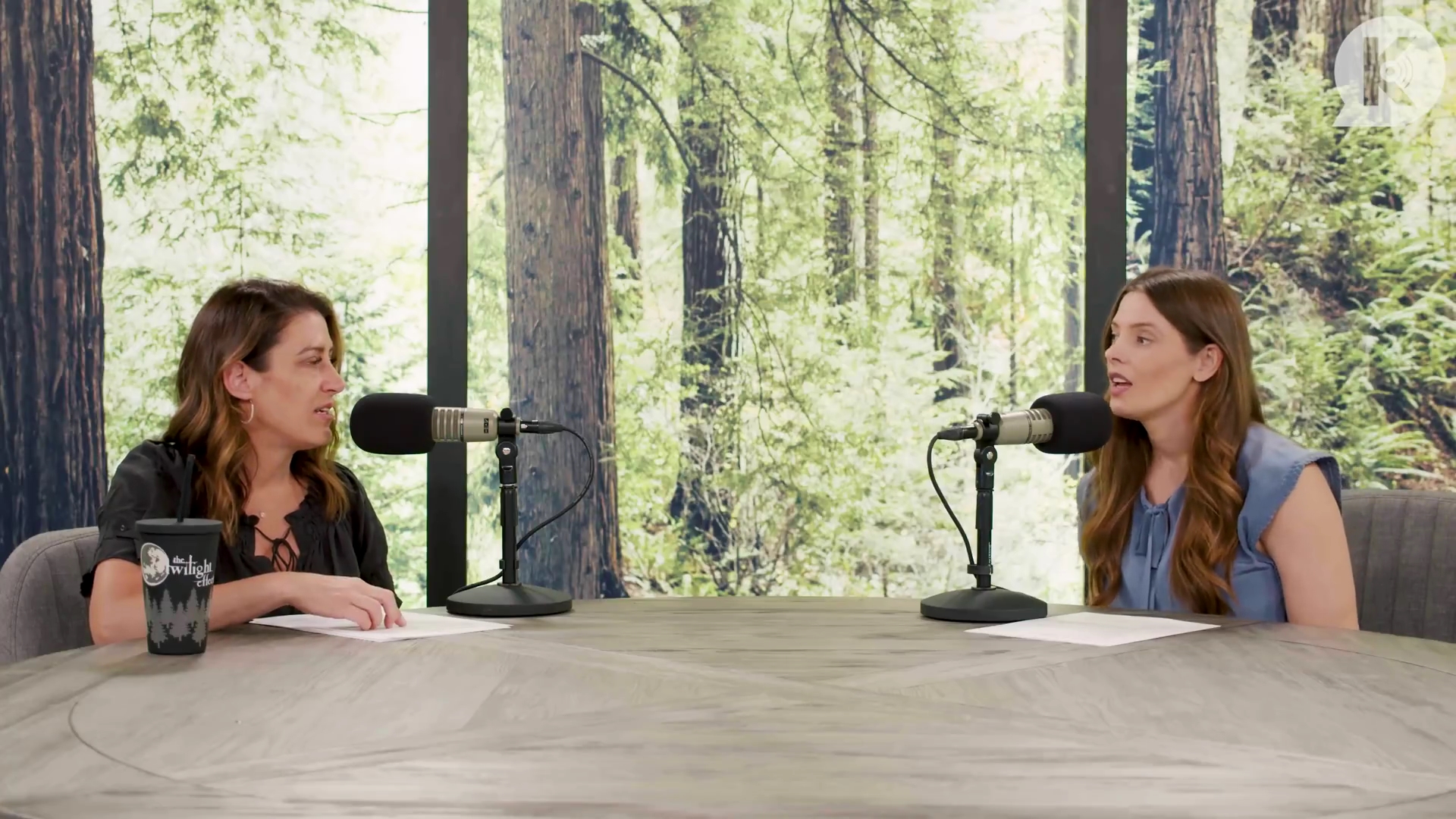 Ashley-Greene-dot-nl_TheTwilightEffect-BreakingDawnPart1RewatchPart2of3-0177.jpg Ashley-Greene-dot-nl_TheTwilightEffect-BreakingDawnPart1RewatchPart2of3-0177.jpg