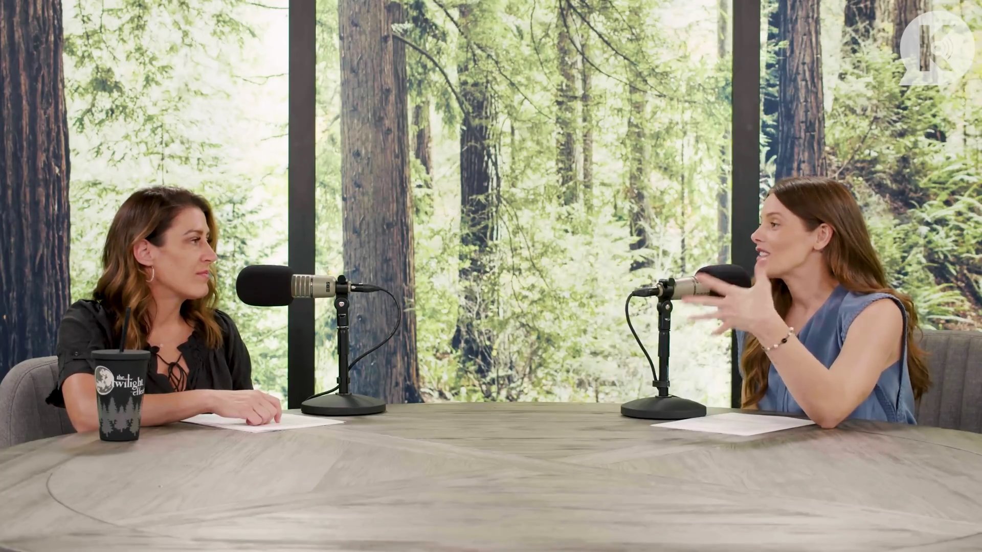 Ashley-Greene-dot-nl_TheTwilightEffect-BreakingDawnPart1RewatchPart2of3-0189.jpg Ashley-Greene-dot-nl_TheTwilightEffect-BreakingDawnPart1RewatchPart2of3-0189.jpg