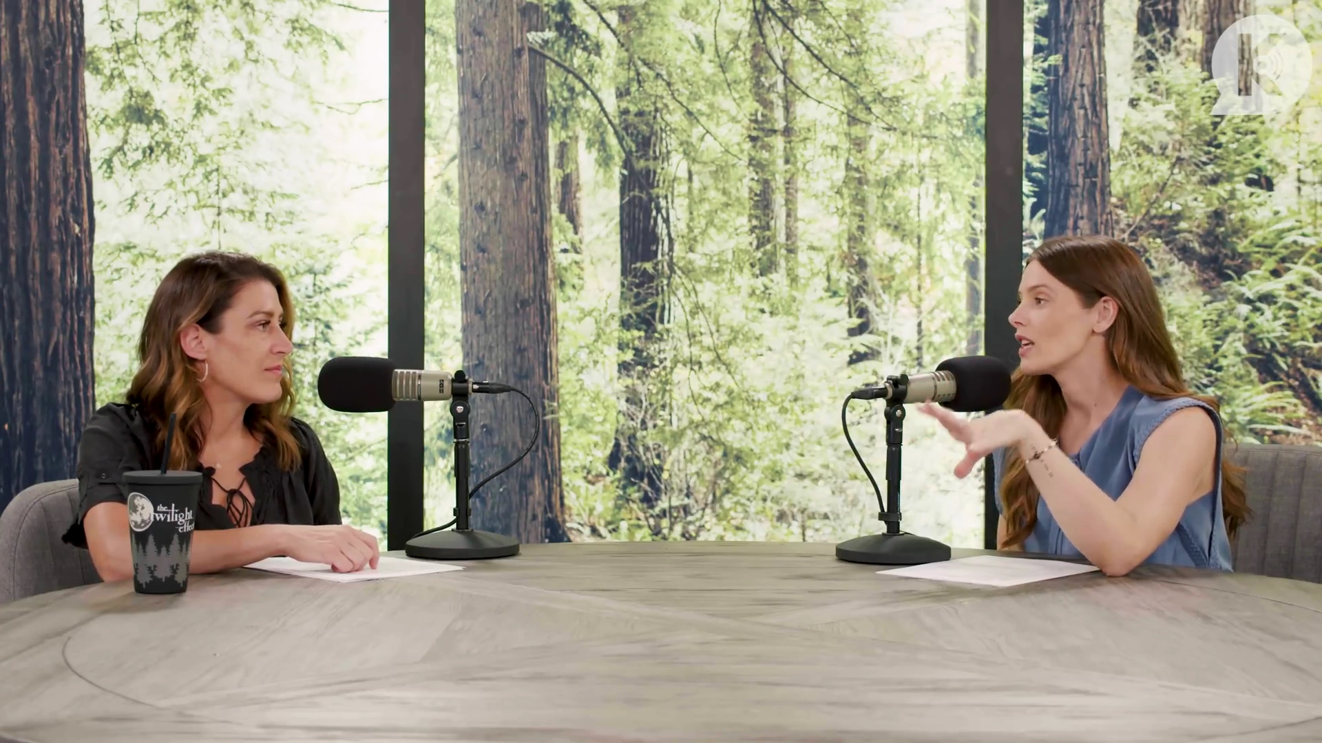 Ashley-Greene-dot-nl_TheTwilightEffect-BreakingDawnPart1RewatchPart2of3-0194.jpg Ashley-Greene-dot-nl_TheTwilightEffect-BreakingDawnPart1RewatchPart2of3-0194.jpg