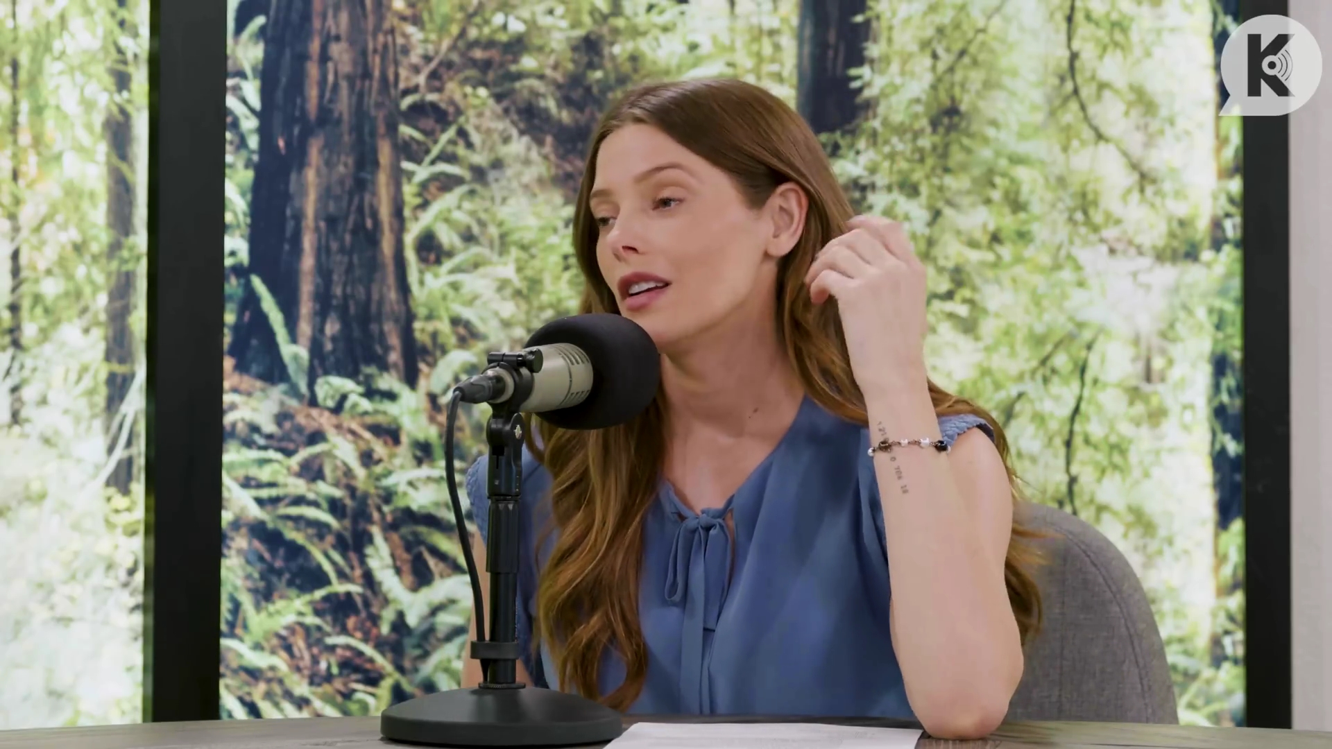 Ashley-Greene-dot-nl_TheTwilightEffect-BreakingDawnPart1RewatchPart2of3-0204.jpg Ashley-Greene-dot-nl_TheTwilightEffect-BreakingDawnPart1RewatchPart2of3-0204.jpg