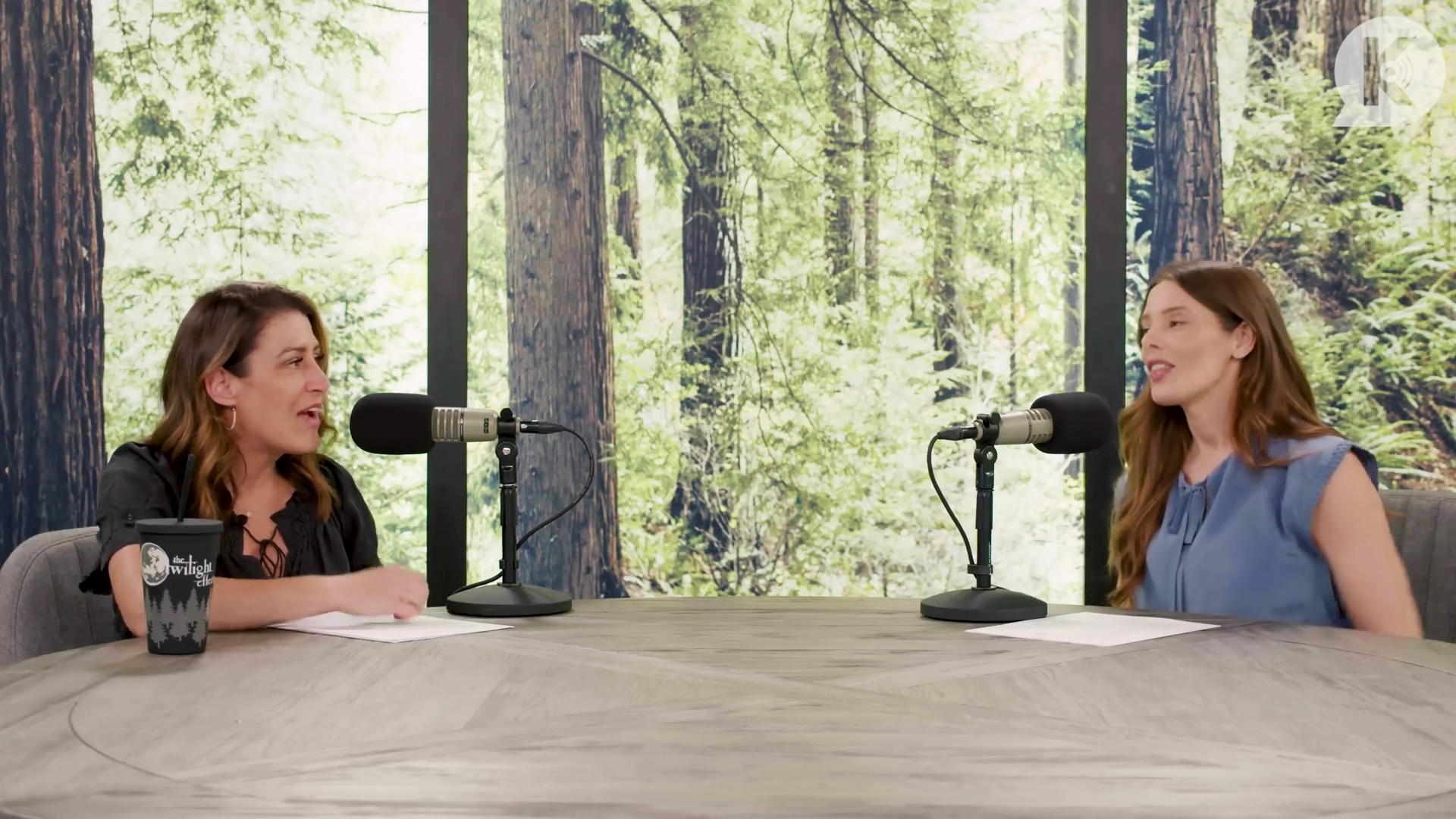 Ashley-Greene-dot-nl_TheTwilightEffect-BreakingDawnPart1RewatchPart2of3-0243.jpg Ashley-Greene-dot-nl_TheTwilightEffect-BreakingDawnPart1RewatchPart2of3-0243.jpg