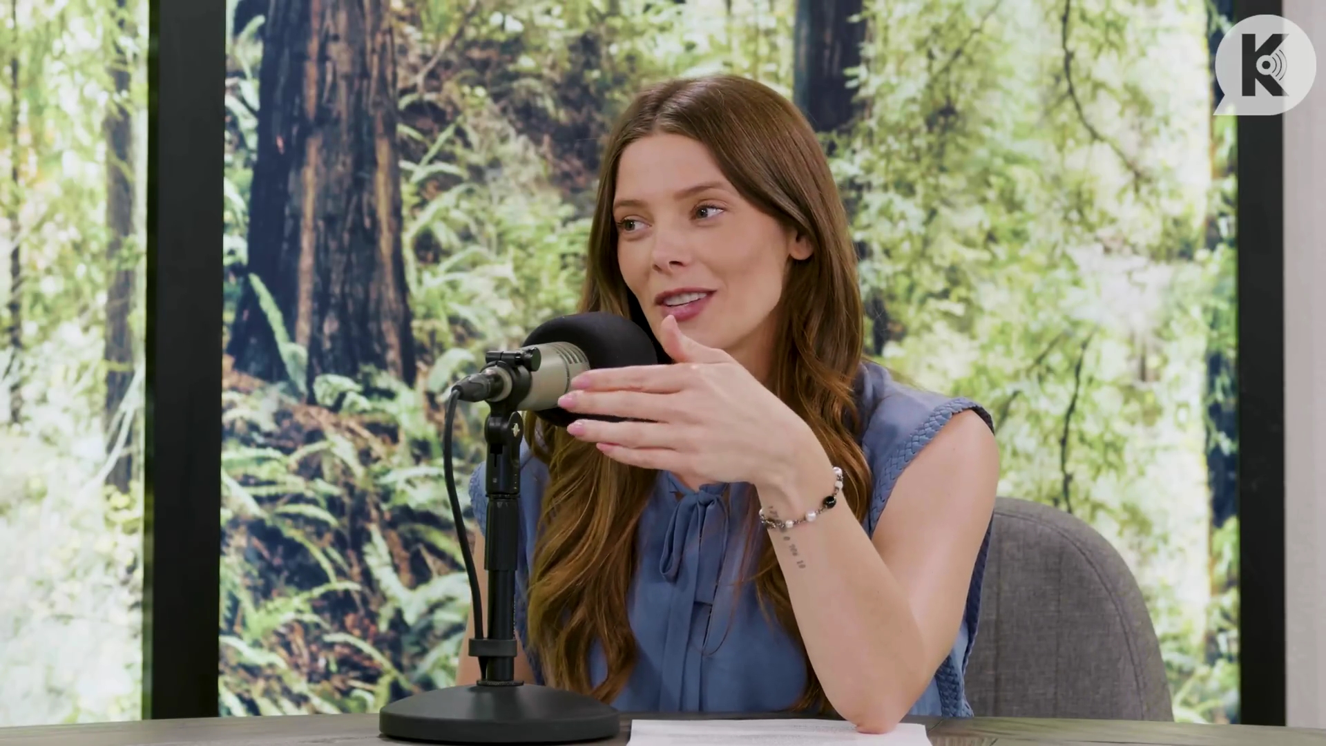 Ashley-Greene-dot-nl_TheTwilightEffect-BreakingDawnPart1RewatchPart2of3-0333.jpg Ashley-Greene-dot-nl_TheTwilightEffect-BreakingDawnPart1RewatchPart2of3-0333.jpg