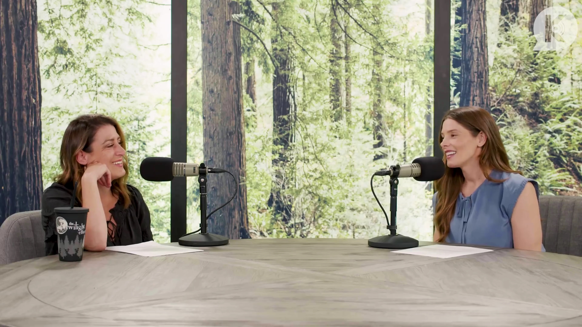 Ashley-Greene-dot-nl_TheTwilightEffect-BreakingDawnPart1RewatchPart2of3-0362.jpg Ashley-Greene-dot-nl_TheTwilightEffect-BreakingDawnPart1RewatchPart2of3-0362.jpg