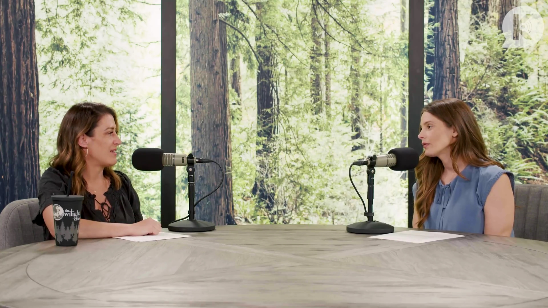 Ashley-Greene-dot-nl_TheTwilightEffect-BreakingDawnPart1RewatchPart2of3-0385.jpg Ashley-Greene-dot-nl_TheTwilightEffect-BreakingDawnPart1RewatchPart2of3-0385.jpg