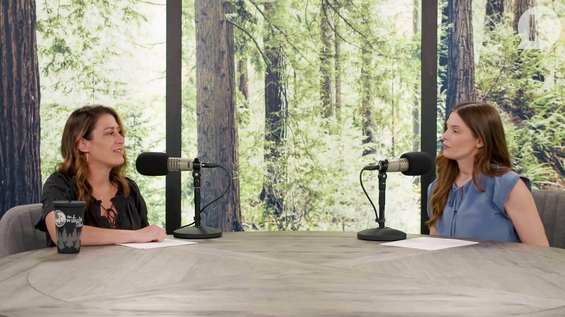 Ashley-Greene-dot-nl_TheTwilightEffect-BreakingDawnPart1RewatchPart2of3-0388.jpg Ashley-Greene-dot-nl_TheTwilightEffect-BreakingDawnPart1RewatchPart2of3-0388.jpg