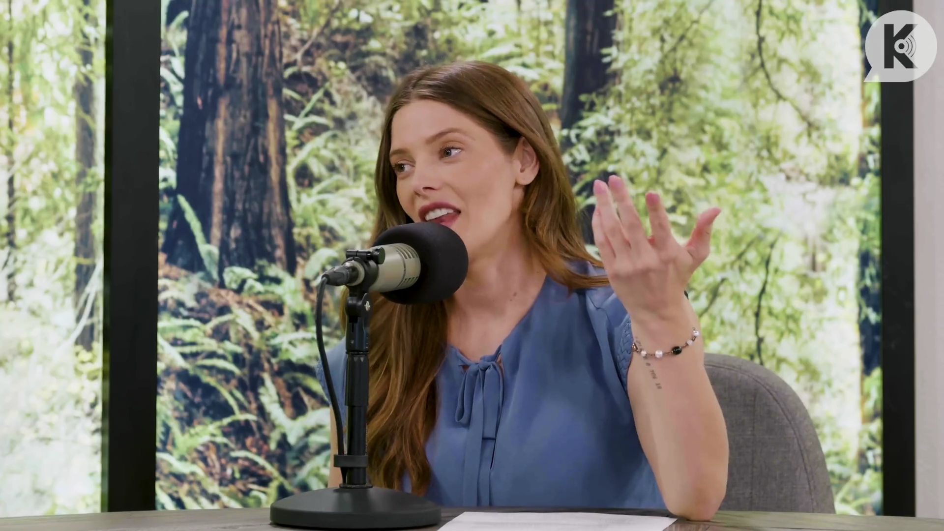 Ashley-Greene-dot-nl_TheTwilightEffect-BreakingDawnPart1RewatchPart2of3-0400.jpg Ashley-Greene-dot-nl_TheTwilightEffect-BreakingDawnPart1RewatchPart2of3-0400.jpg