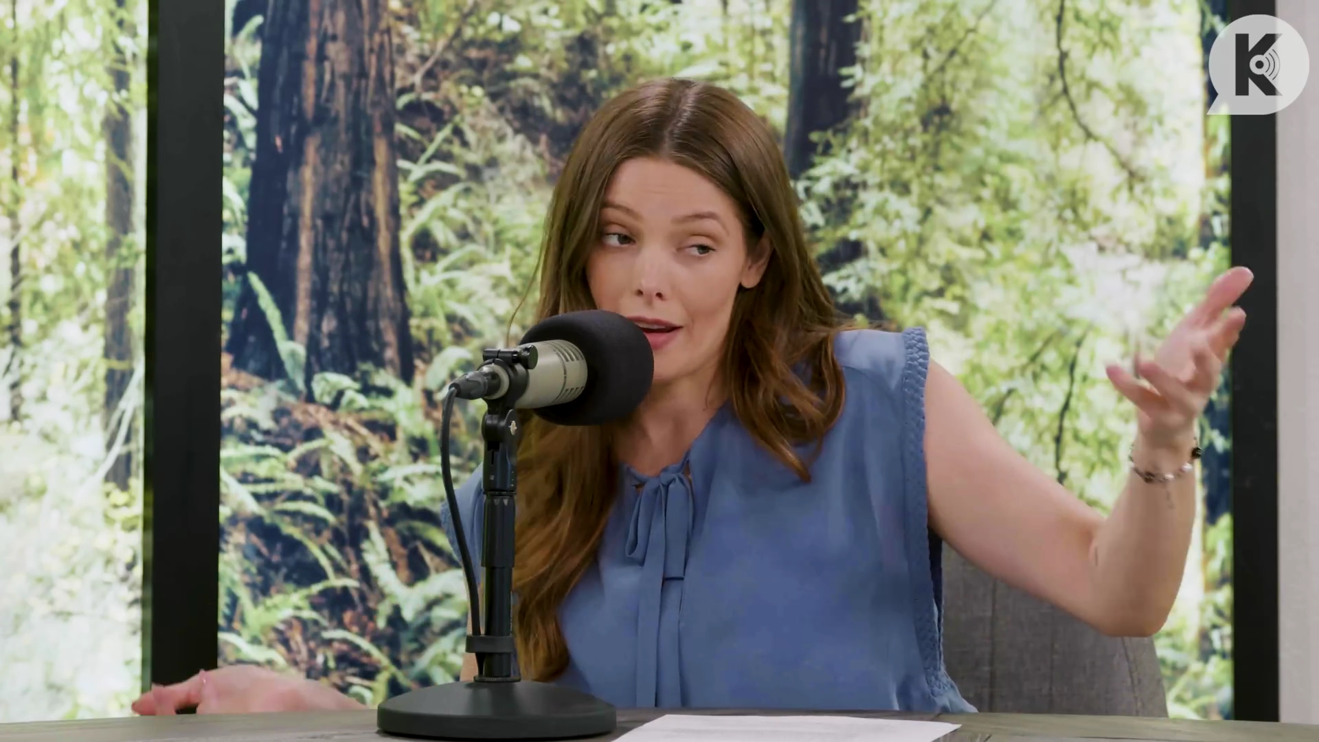 Ashley-Greene-dot-nl_TheTwilightEffect-BreakingDawnPart1RewatchPart2of3-0628.jpg Ashley-Greene-dot-nl_TheTwilightEffect-BreakingDawnPart1RewatchPart2of3-0628.jpg