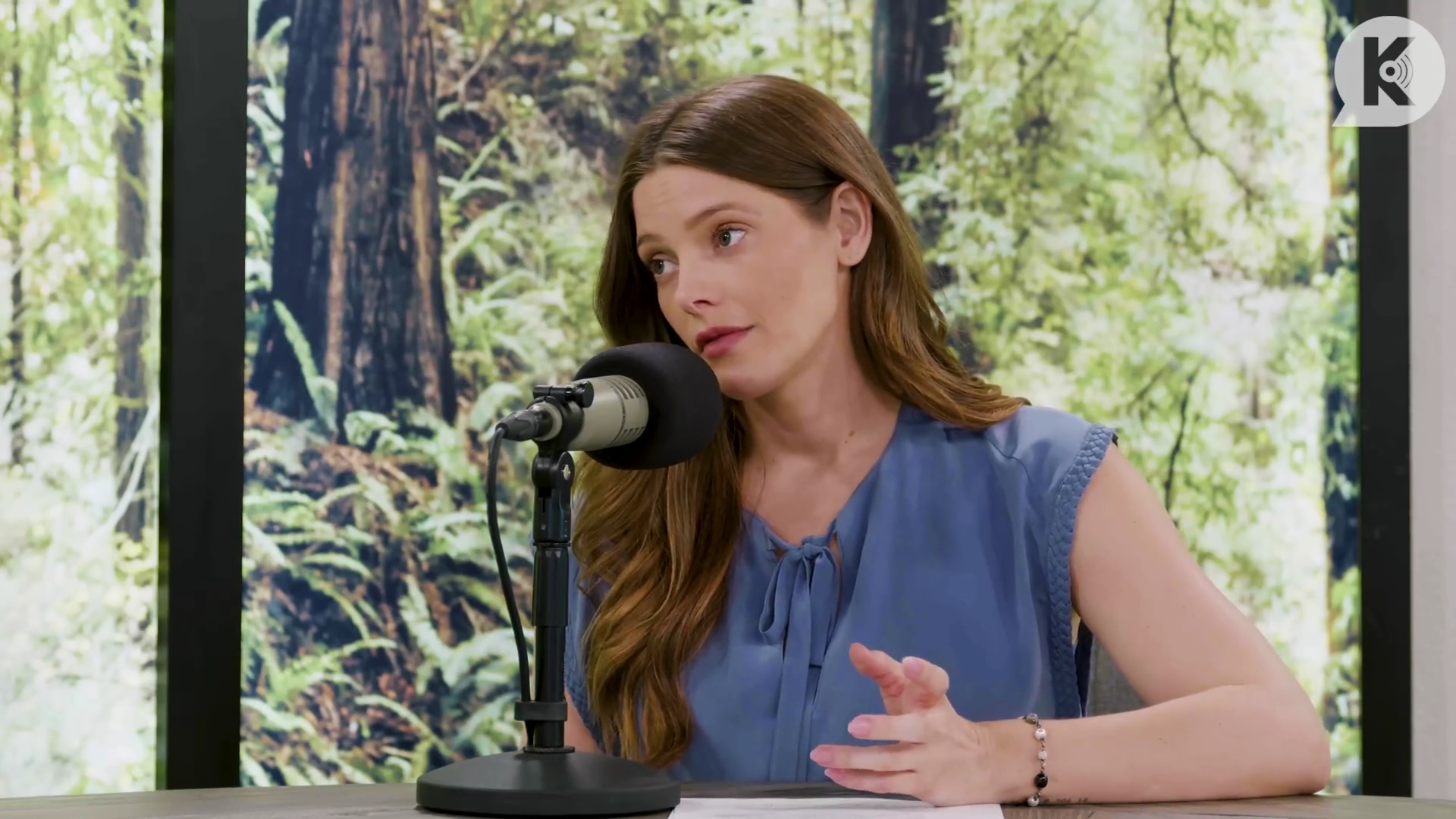 Ashley-Greene-dot-nl_TheTwilightEffect-BreakingDawnPart1RewatchPart2of3-0857.jpg Ashley-Greene-dot-nl_TheTwilightEffect-BreakingDawnPart1RewatchPart2of3-0857.jpg