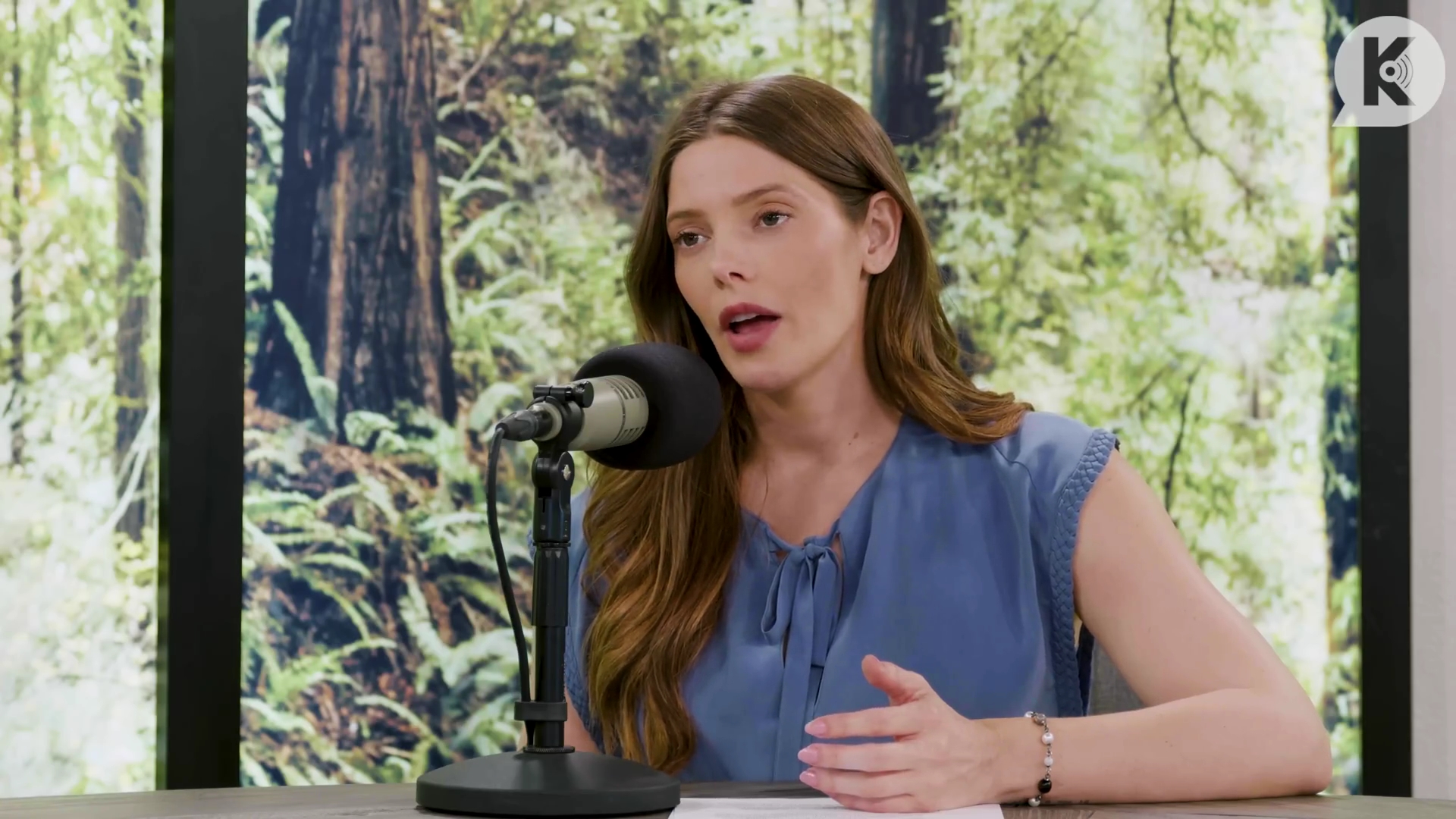 Ashley-Greene-dot-nl_TheTwilightEffect-BreakingDawnPart1RewatchPart2of3-0862.jpg Ashley-Greene-dot-nl_TheTwilightEffect-BreakingDawnPart1RewatchPart2of3-0862.jpg