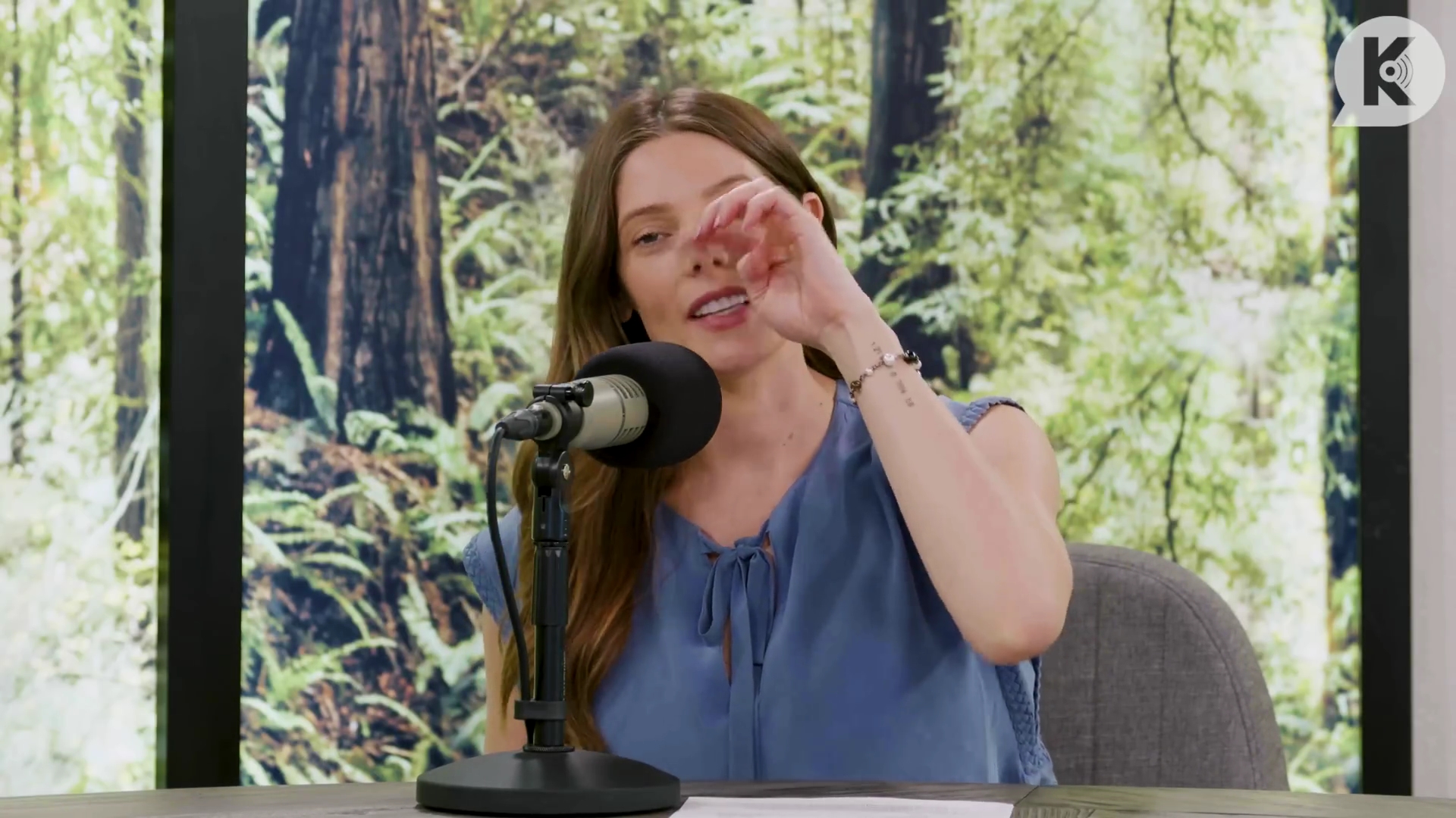 Ashley-Greene-dot-nl_TheTwilightEffect-BreakingDawnPart1RewatchPart2of3-0903.jpg Ashley-Greene-dot-nl_TheTwilightEffect-BreakingDawnPart1RewatchPart2of3-0903.jpg