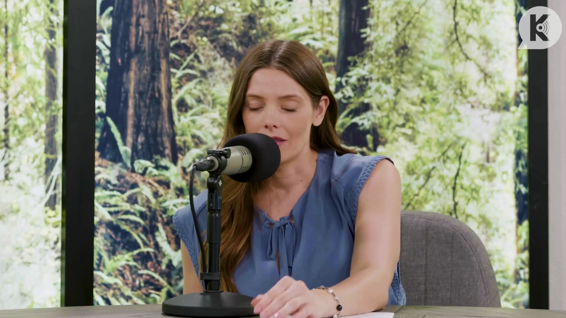 Ashley-Greene-dot-nl_TheTwilightEffect-BreakingDawnPart1RewatchPart2of3-0909.jpg Ashley-Greene-dot-nl_TheTwilightEffect-BreakingDawnPart1RewatchPart2of3-0909.jpg