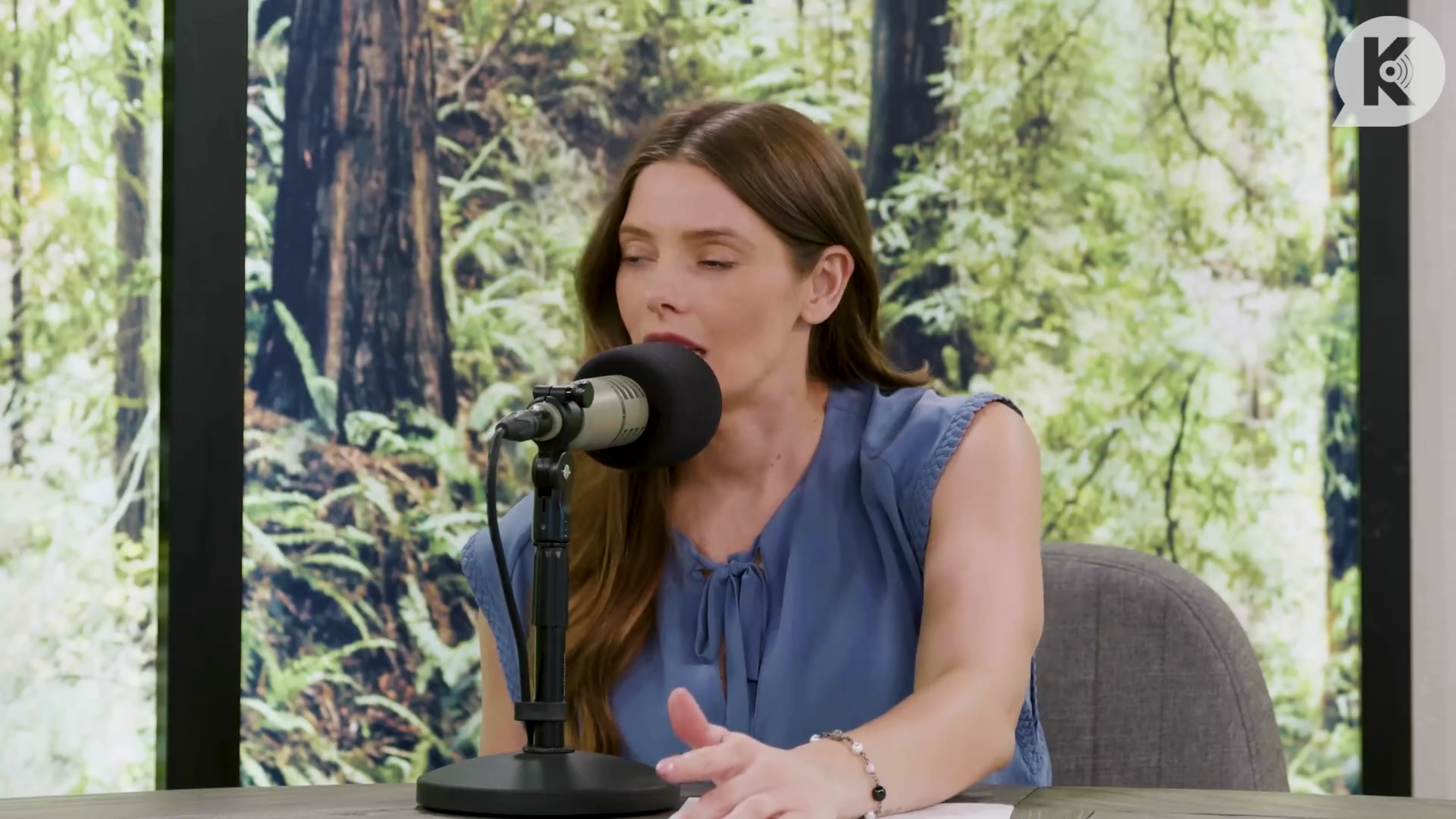 Ashley-Greene-dot-nl_TheTwilightEffect-BreakingDawnPart1RewatchPart2of3-0912.jpg Ashley-Greene-dot-nl_TheTwilightEffect-BreakingDawnPart1RewatchPart2of3-0912.jpg