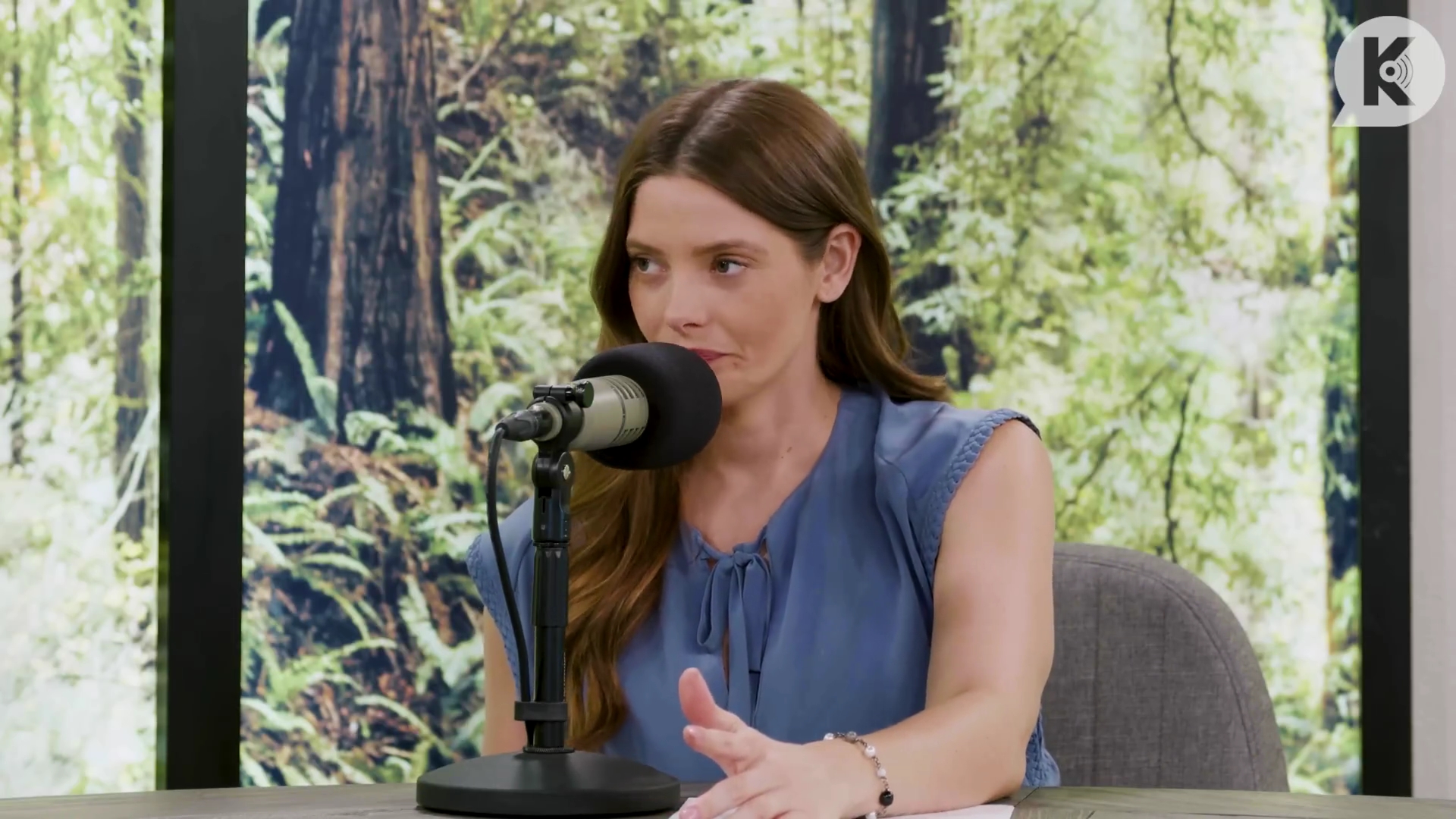 Ashley-Greene-dot-nl_TheTwilightEffect-BreakingDawnPart1RewatchPart2of3-0913.jpg Ashley-Greene-dot-nl_TheTwilightEffect-BreakingDawnPart1RewatchPart2of3-0913.jpg