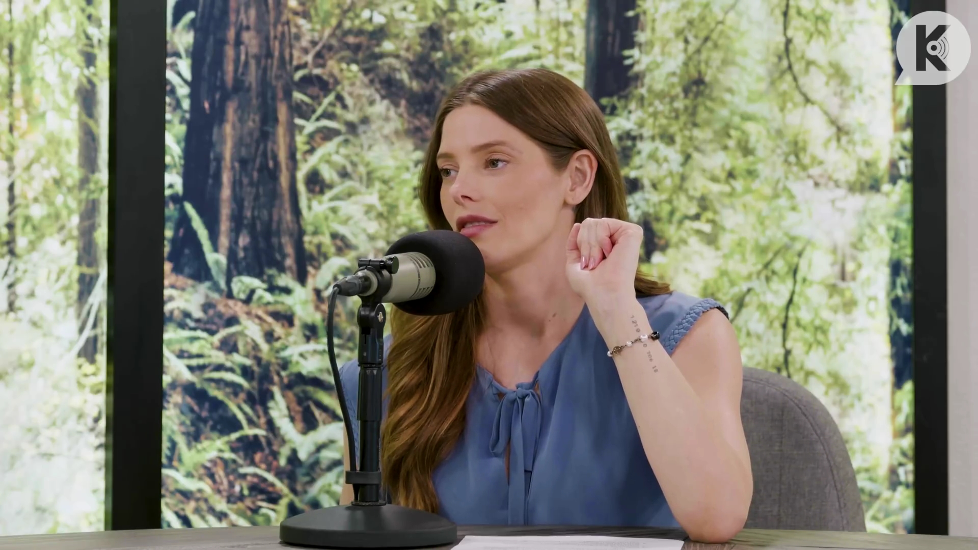 Ashley-Greene-dot-nl_TheTwilightEffect-BreakingDawnPart1RewatchPart2of3-0928.jpg Ashley-Greene-dot-nl_TheTwilightEffect-BreakingDawnPart1RewatchPart2of3-0928.jpg