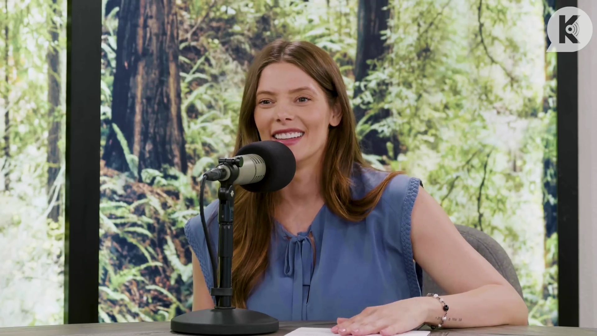 Ashley-Greene-dot-nl_TheTwilightEffect-BreakingDawnPart1RewatchPart2of3-1034.jpg Ashley-Greene-dot-nl_TheTwilightEffect-BreakingDawnPart1RewatchPart2of3-1034.jpg