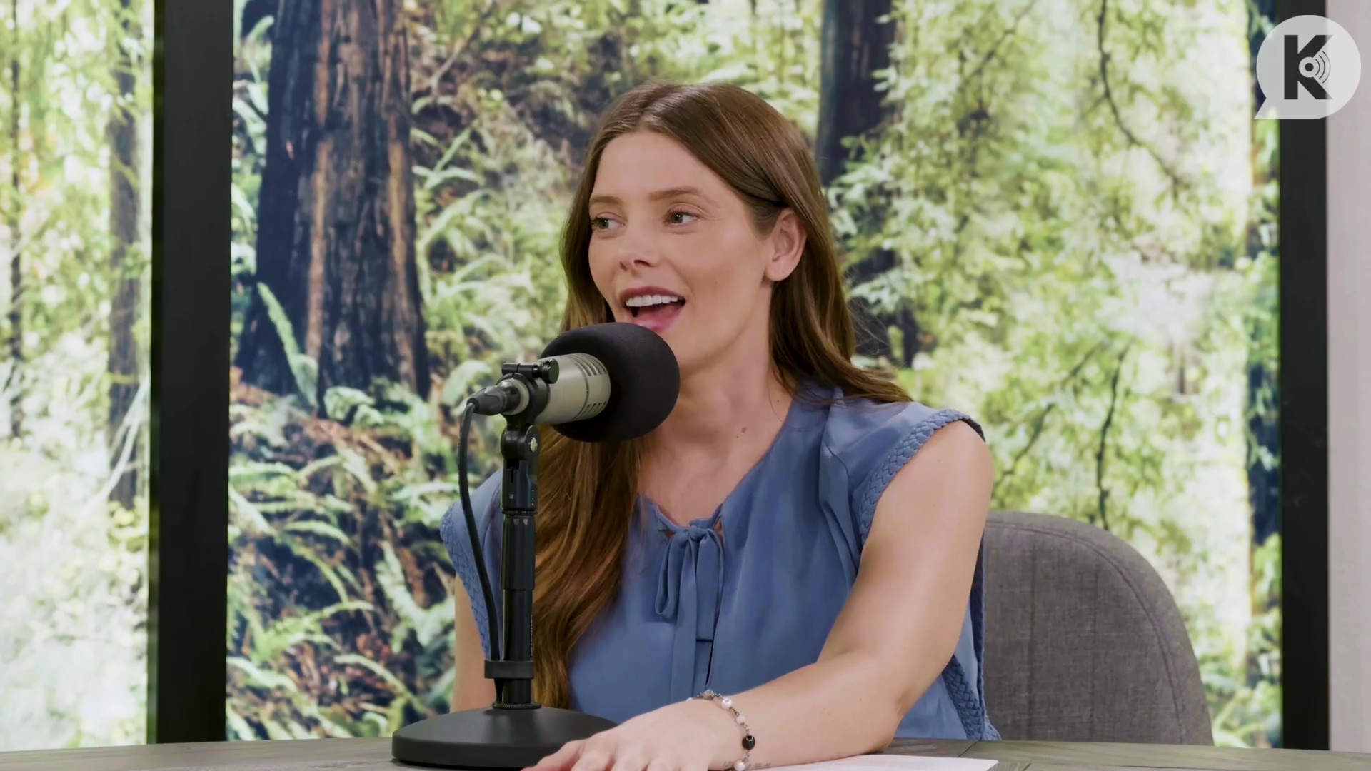 Ashley-Greene-dot-nl_TheTwilightEffect-BreakingDawnPart1RewatchPart2of3-1052.jpg Ashley-Greene-dot-nl_TheTwilightEffect-BreakingDawnPart1RewatchPart2of3-1052.jpg