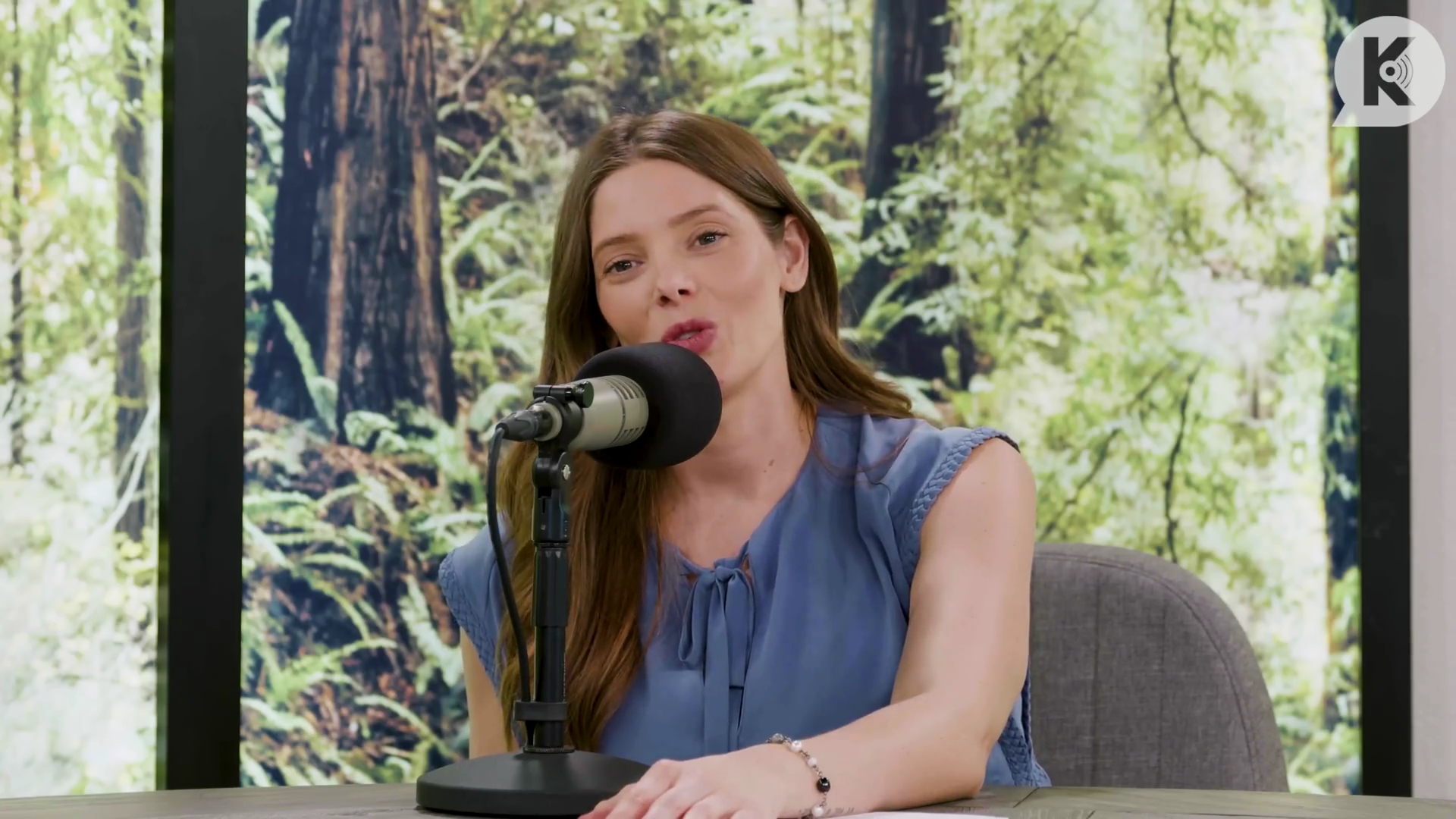 Ashley-Greene-dot-nl_TheTwilightEffect-BreakingDawnPart1RewatchPart2of3-1135.jpg Ashley-Greene-dot-nl_TheTwilightEffect-BreakingDawnPart1RewatchPart2of3-1135.jpg