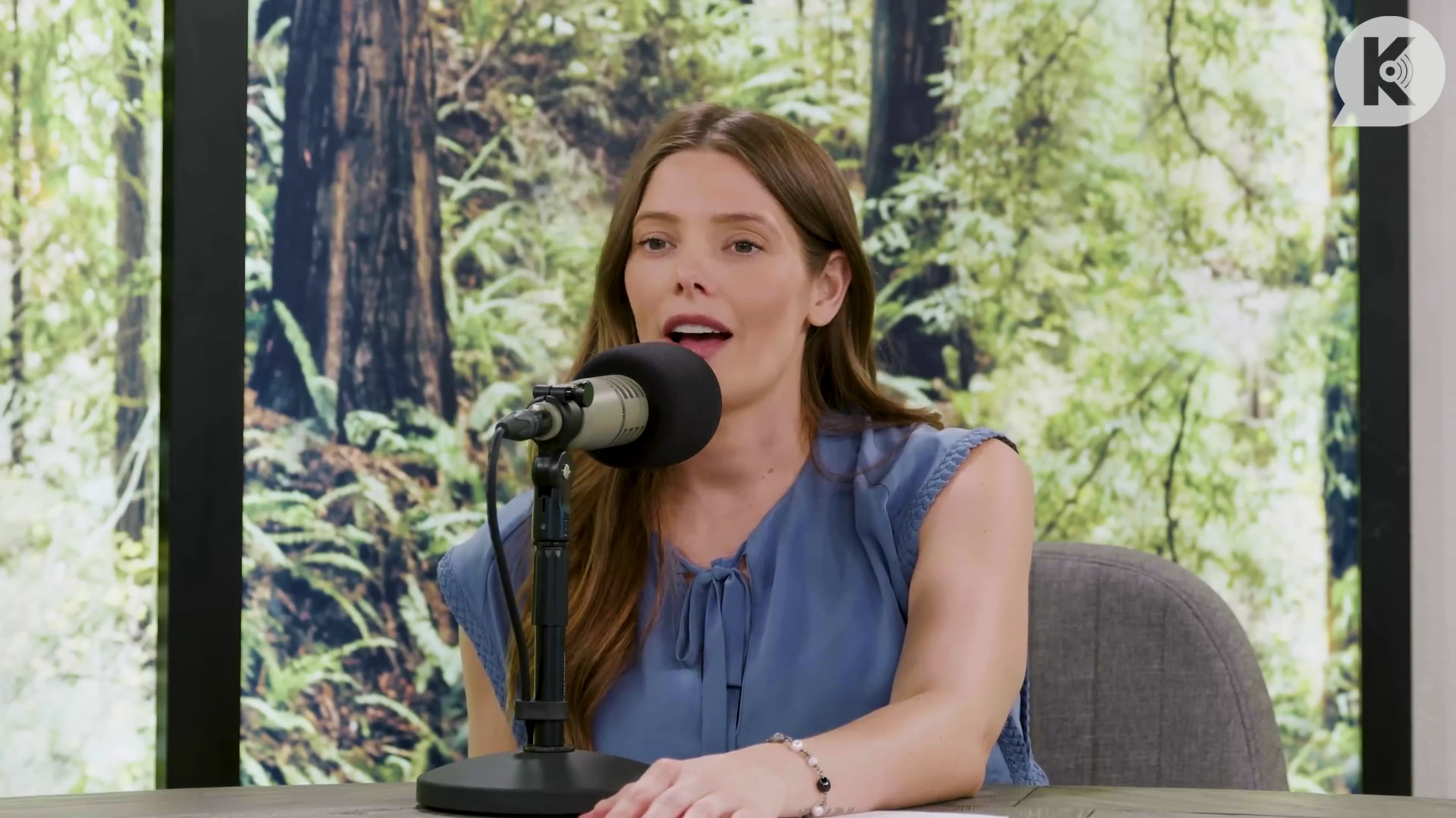 Ashley-Greene-dot-nl_TheTwilightEffect-BreakingDawnPart1RewatchPart2of3-1137.jpg Ashley-Greene-dot-nl_TheTwilightEffect-BreakingDawnPart1RewatchPart2of3-1137.jpg