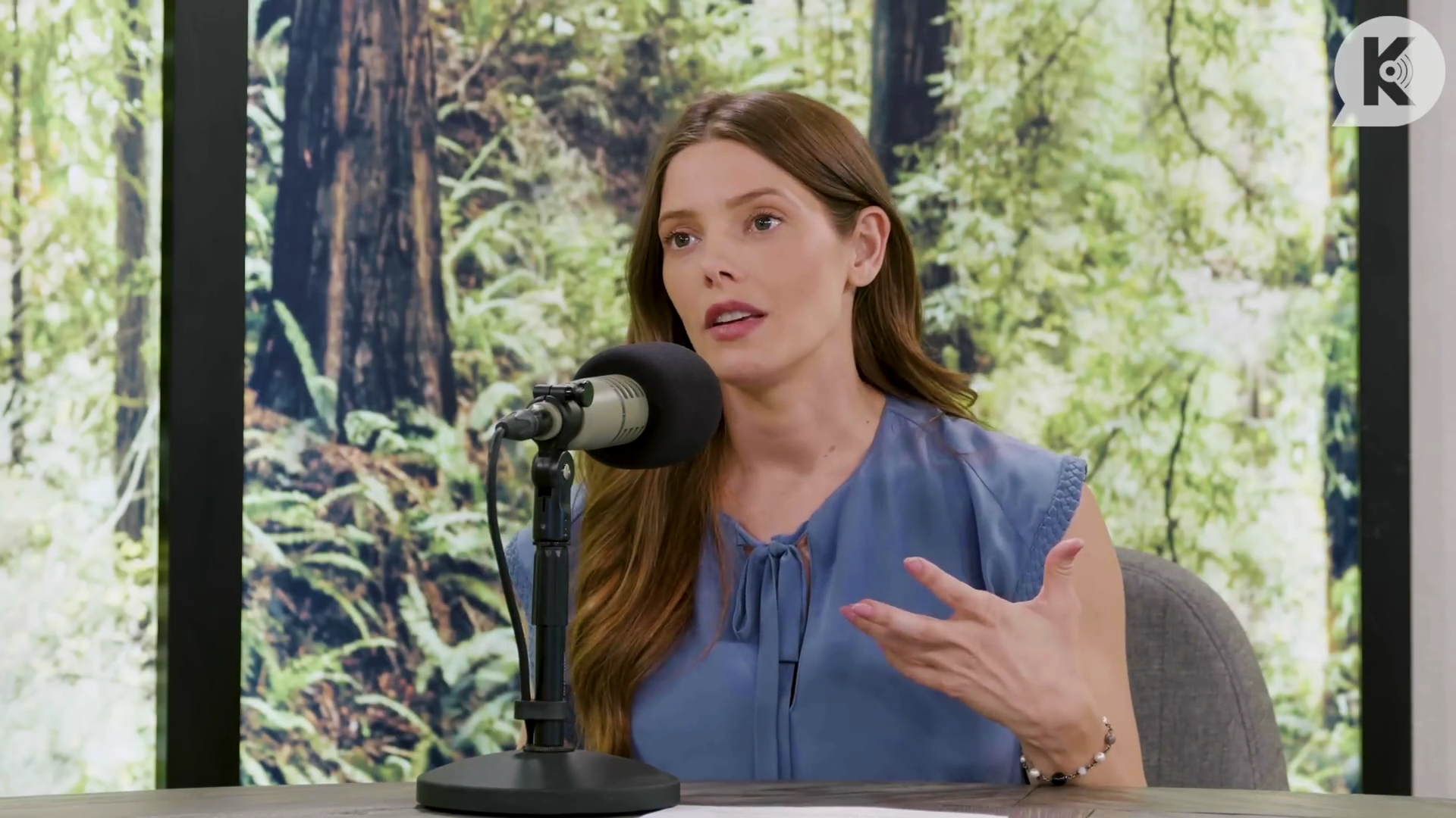 Ashley-Greene-dot-nl_TheTwilightEffect-BreakingDawnPart1RewatchPart2of3-1176.jpg Ashley-Greene-dot-nl_TheTwilightEffect-BreakingDawnPart1RewatchPart2of3-1176.jpg