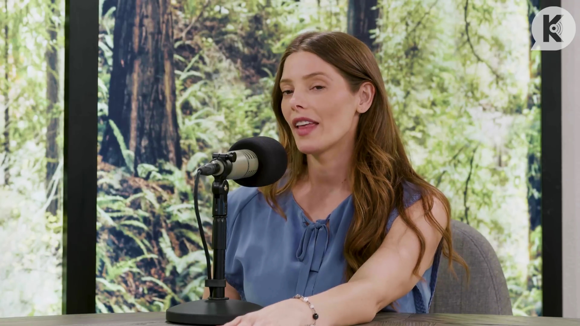 Ashley-Greene-dot-nl_TheTwilightEffect-BreakingDawnPart1RewatchPart2of3-1394.jpg Ashley-Greene-dot-nl_TheTwilightEffect-BreakingDawnPart1RewatchPart2of3-1394.jpg