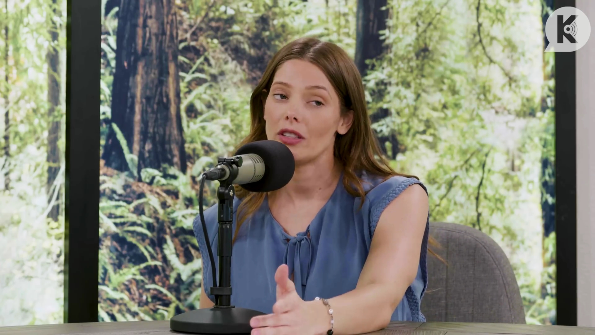 Ashley-Greene-dot-nl_TheTwilightEffect-BreakingDawnPart1RewatchPart2of3-1453.jpg Ashley-Greene-dot-nl_TheTwilightEffect-BreakingDawnPart1RewatchPart2of3-1453.jpg