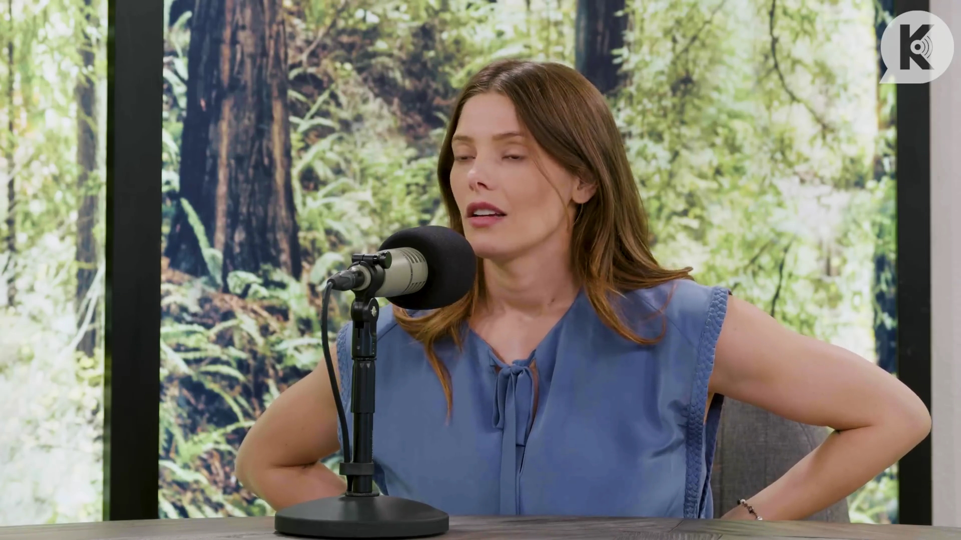 Ashley-Greene-dot-nl_TheTwilightEffect-BreakingDawnPart1RewatchPart2of3-1571.jpg Ashley-Greene-dot-nl_TheTwilightEffect-BreakingDawnPart1RewatchPart2of3-1571.jpg