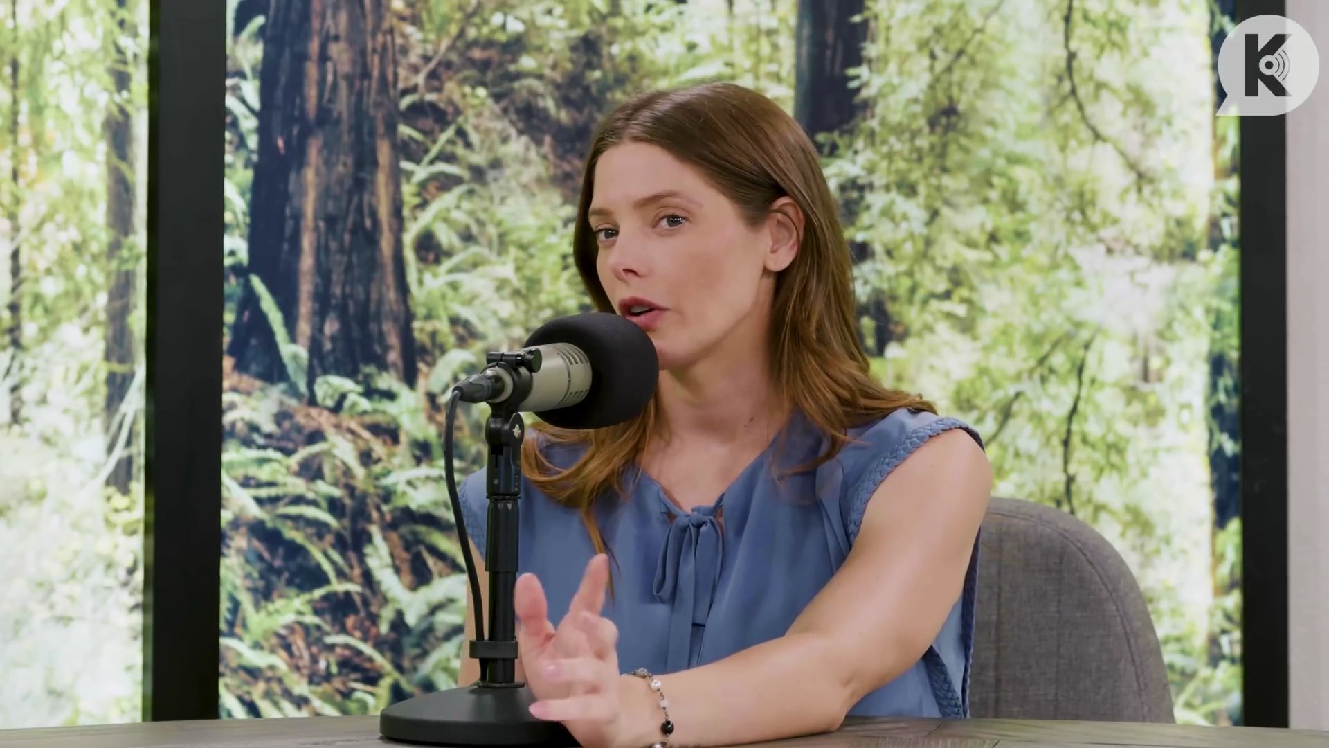 Ashley-Greene-dot-nl_TheTwilightEffect-BreakingDawnPart1RewatchPart2of3-1591.jpg Ashley-Greene-dot-nl_TheTwilightEffect-BreakingDawnPart1RewatchPart2of3-1591.jpg