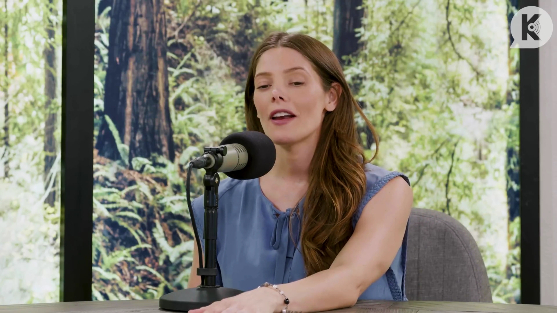 Ashley-Greene-dot-nl_TheTwilightEffect-BreakingDawnPart1RewatchPart2of3-1670.jpg Ashley-Greene-dot-nl_TheTwilightEffect-BreakingDawnPart1RewatchPart2of3-1670.jpg