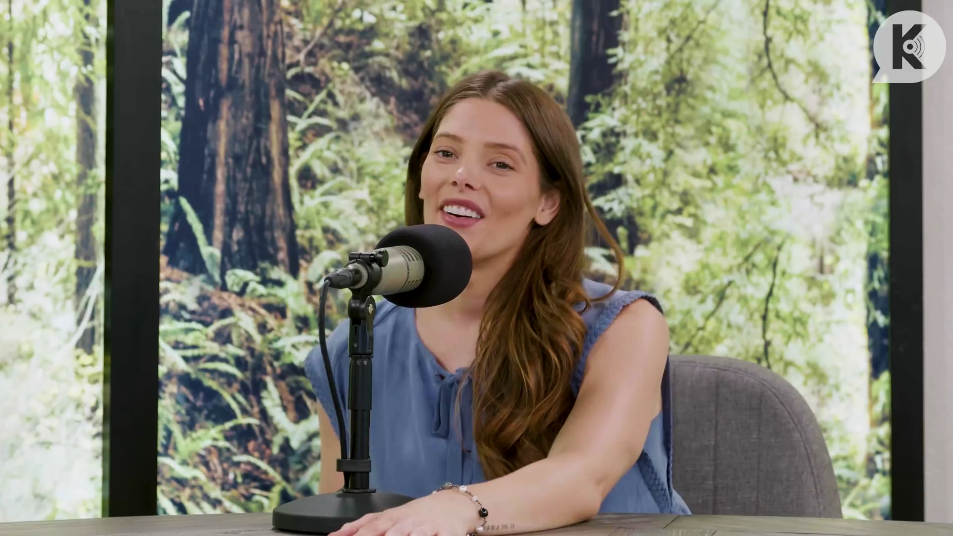 Ashley-Greene-dot-nl_TheTwilightEffect-BreakingDawnPart1RewatchPart2of3-1675.jpg Ashley-Greene-dot-nl_TheTwilightEffect-BreakingDawnPart1RewatchPart2of3-1675.jpg