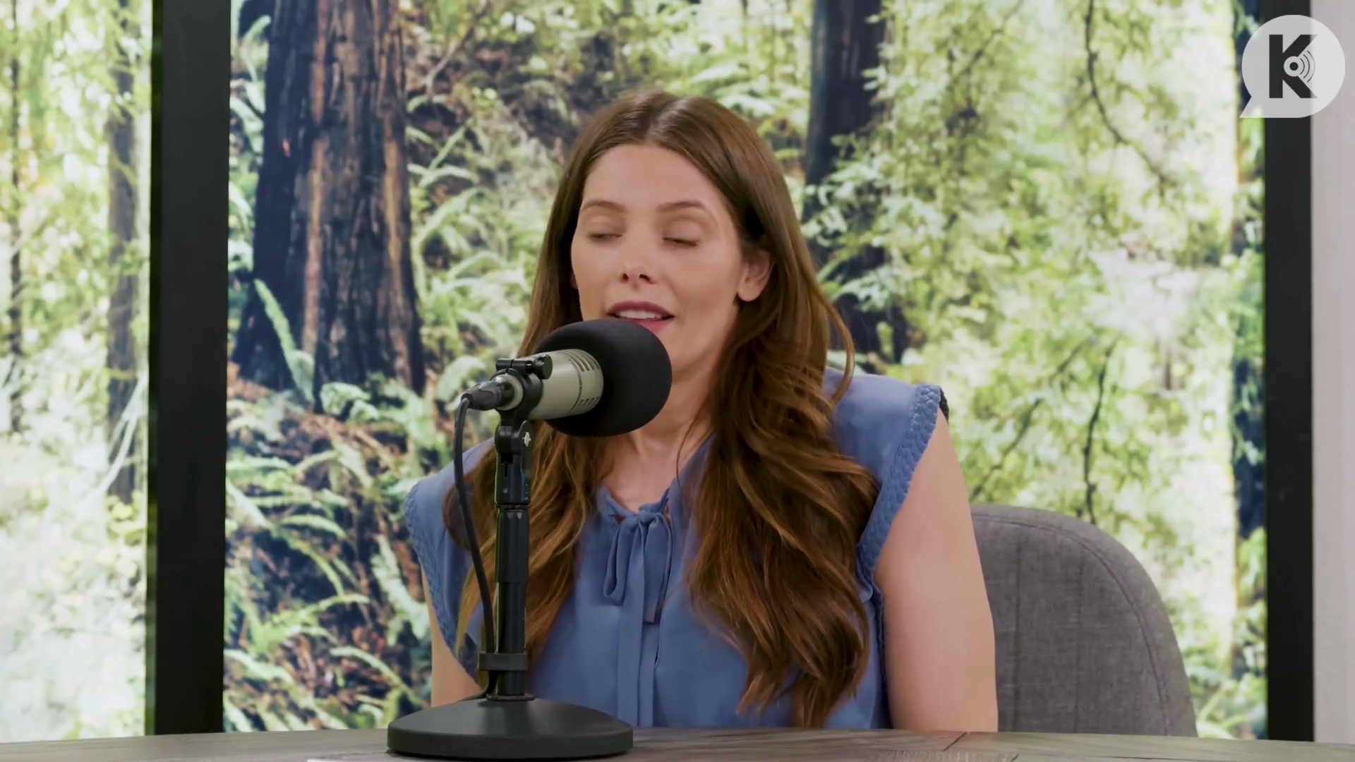 Ashley-Greene-dot-nl_TheTwilightEffect-BreakingDawnPart1RewatchPart2of3-1804.jpg Ashley-Greene-dot-nl_TheTwilightEffect-BreakingDawnPart1RewatchPart2of3-1804.jpg