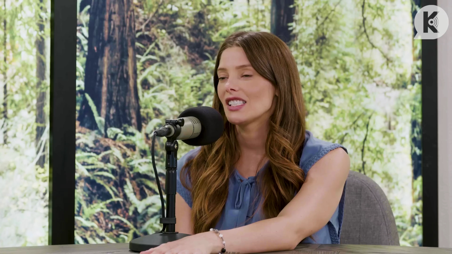 Ashley-Greene-dot-nl_TheTwilightEffect-BreakingDawnPart1RewatchPart2of3-1862.jpg Ashley-Greene-dot-nl_TheTwilightEffect-BreakingDawnPart1RewatchPart2of3-1862.jpg