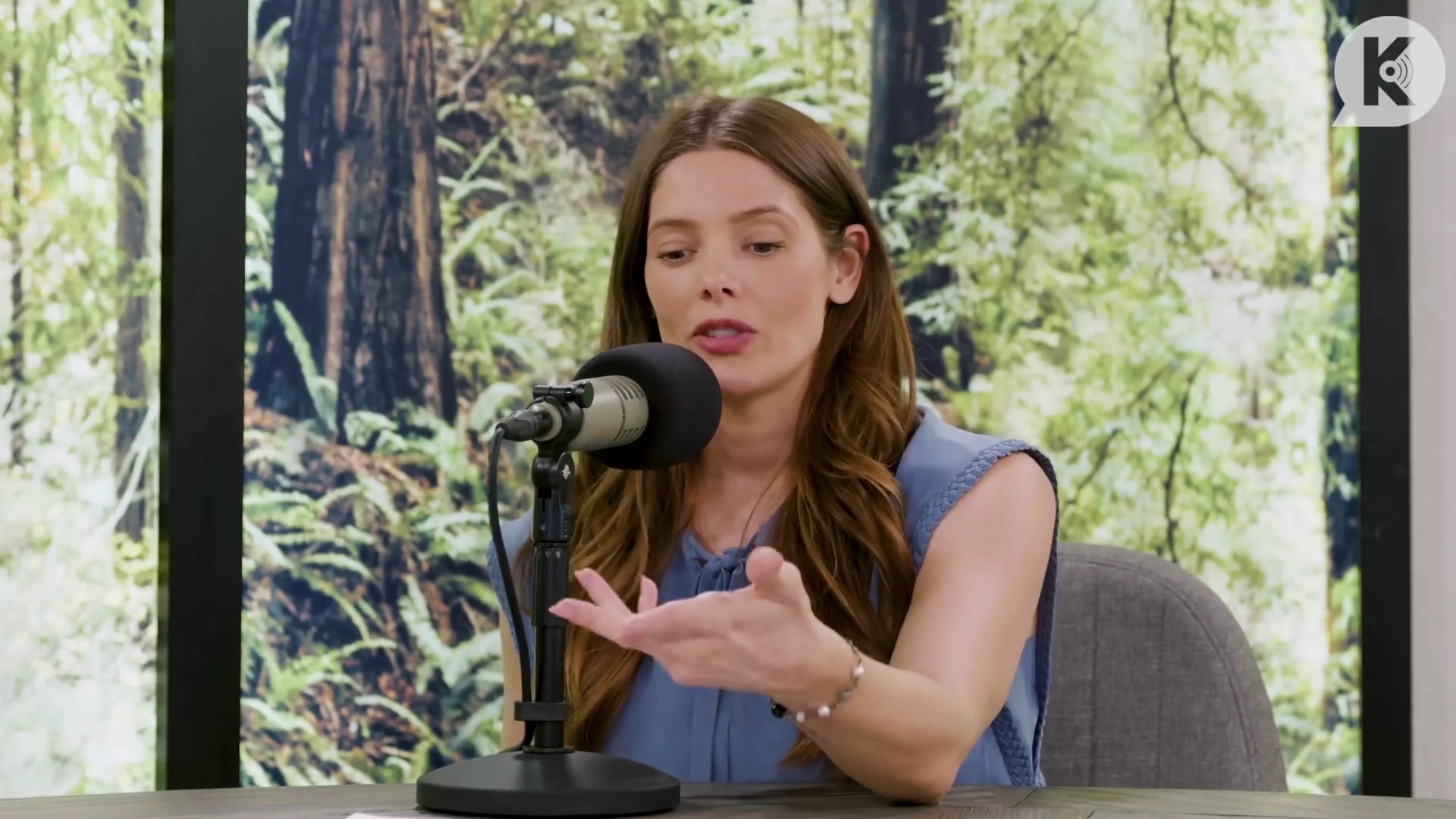 Ashley-Greene-dot-nl_TheTwilightEffect-BreakingDawnPart1RewatchPart2of3-1941.jpg Ashley-Greene-dot-nl_TheTwilightEffect-BreakingDawnPart1RewatchPart2of3-1941.jpg