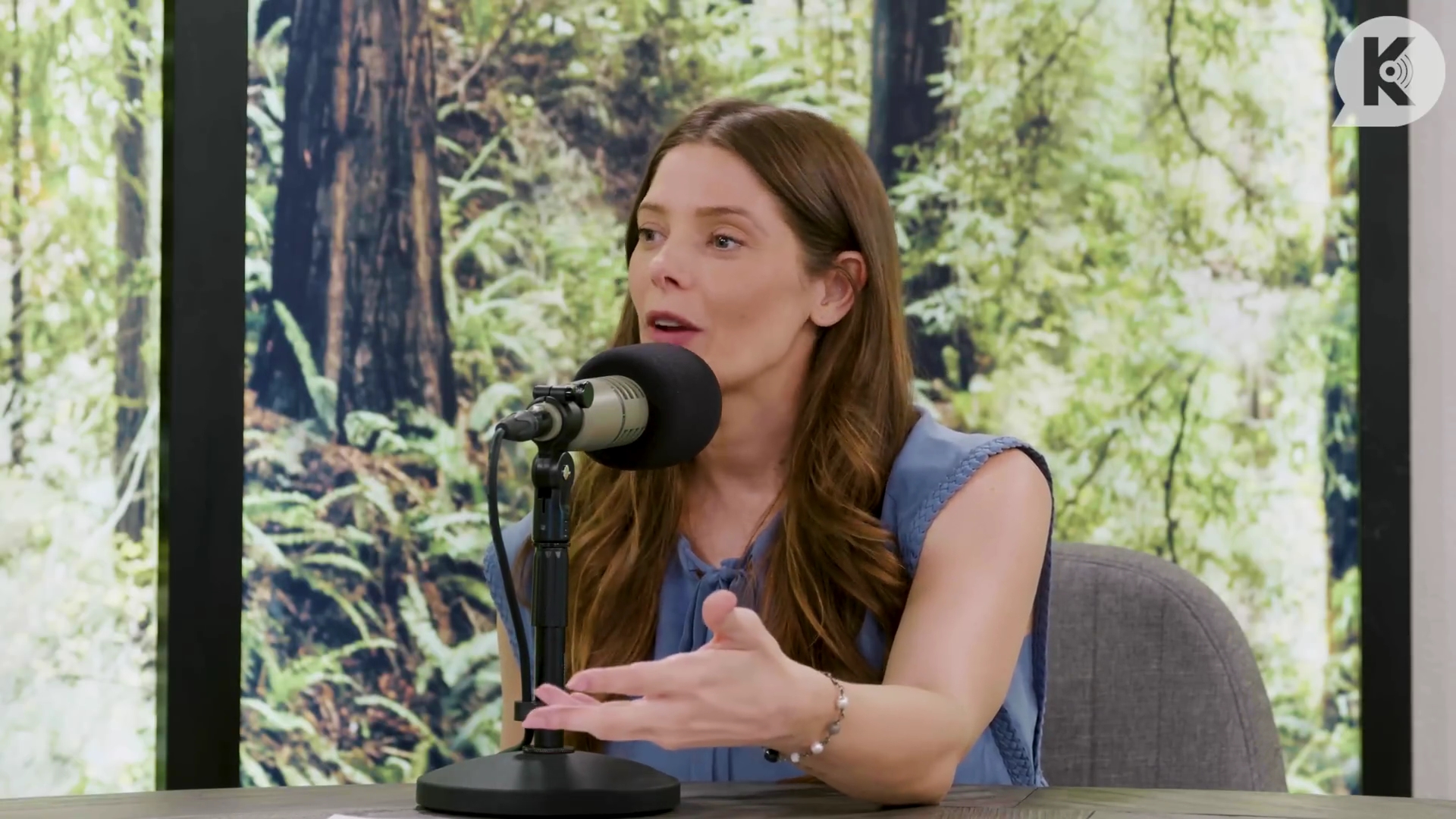 Ashley-Greene-dot-nl_TheTwilightEffect-BreakingDawnPart1RewatchPart2of3-1944.jpg Ashley-Greene-dot-nl_TheTwilightEffect-BreakingDawnPart1RewatchPart2of3-1944.jpg