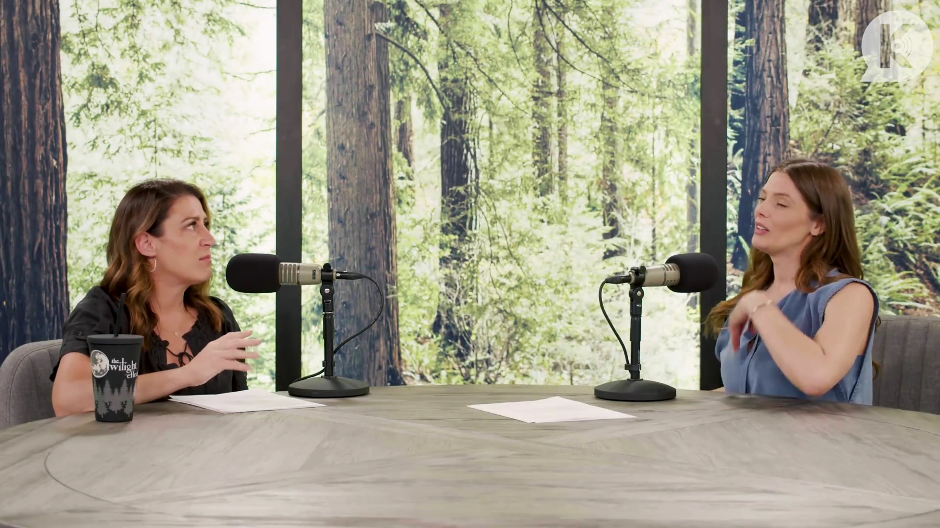 Ashley-Greene-dot-nl_TheTwilightEffect-BreakingDawnPart1RewatchPart2of3-2054.jpg Ashley-Greene-dot-nl_TheTwilightEffect-BreakingDawnPart1RewatchPart2of3-2054.jpg