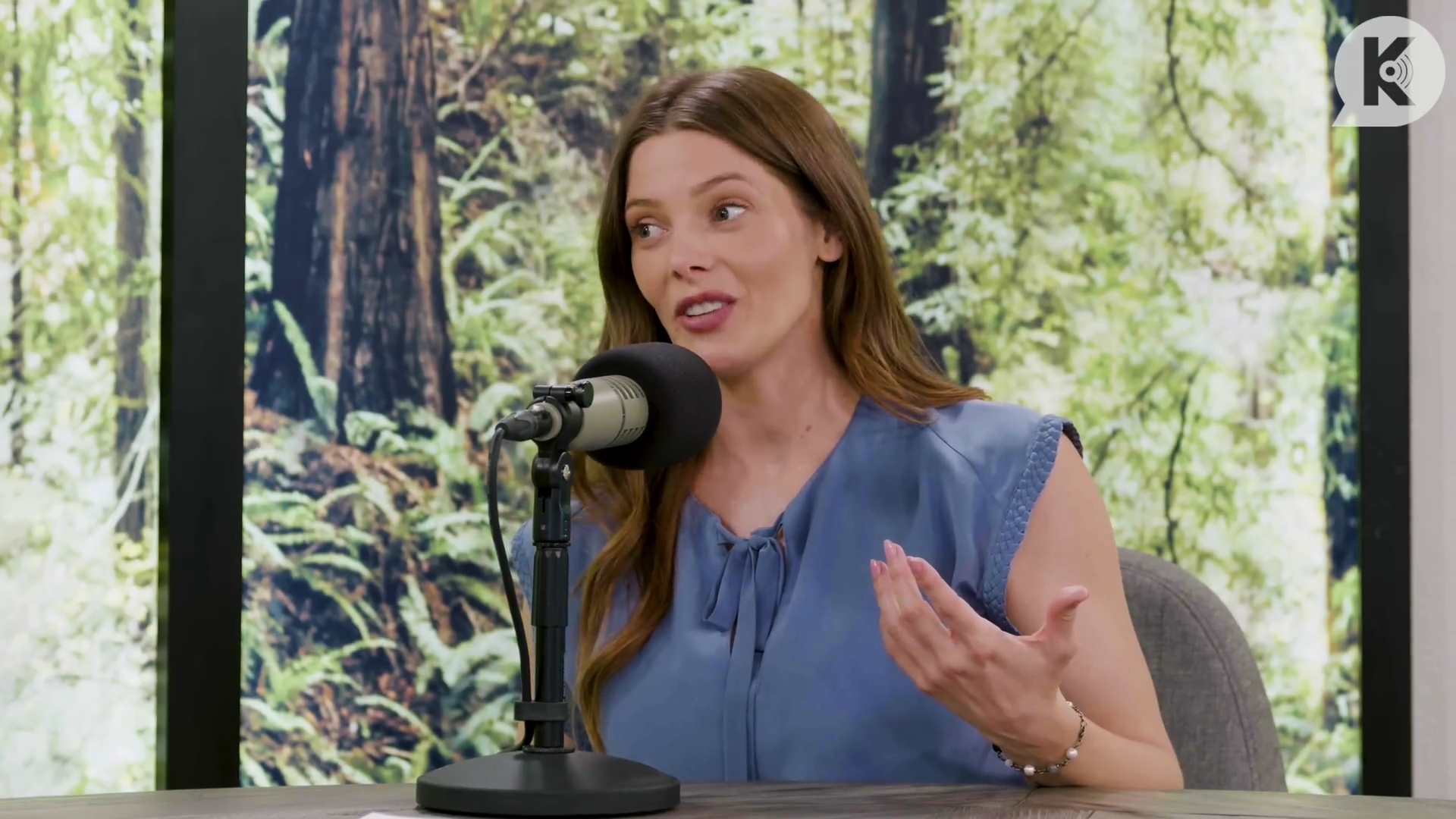 Ashley-Greene-dot-nl_TheTwilightEffect-BreakingDawnPart1RewatchPart2of3-2118.jpg Ashley-Greene-dot-nl_TheTwilightEffect-BreakingDawnPart1RewatchPart2of3-2118.jpg