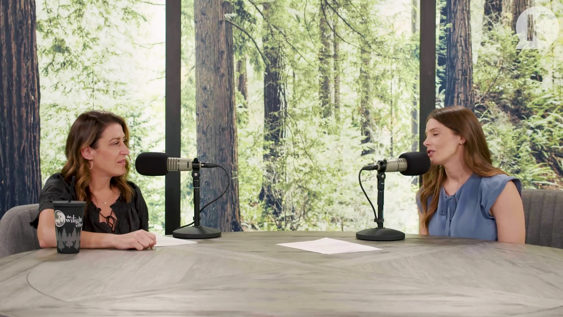 Ashley-Greene-dot-nl_TheTwilightEffect-BreakingDawnPart1RewatchPart2of3-2205.jpg Ashley-Greene-dot-nl_TheTwilightEffect-BreakingDawnPart1RewatchPart2of3-2205.jpg